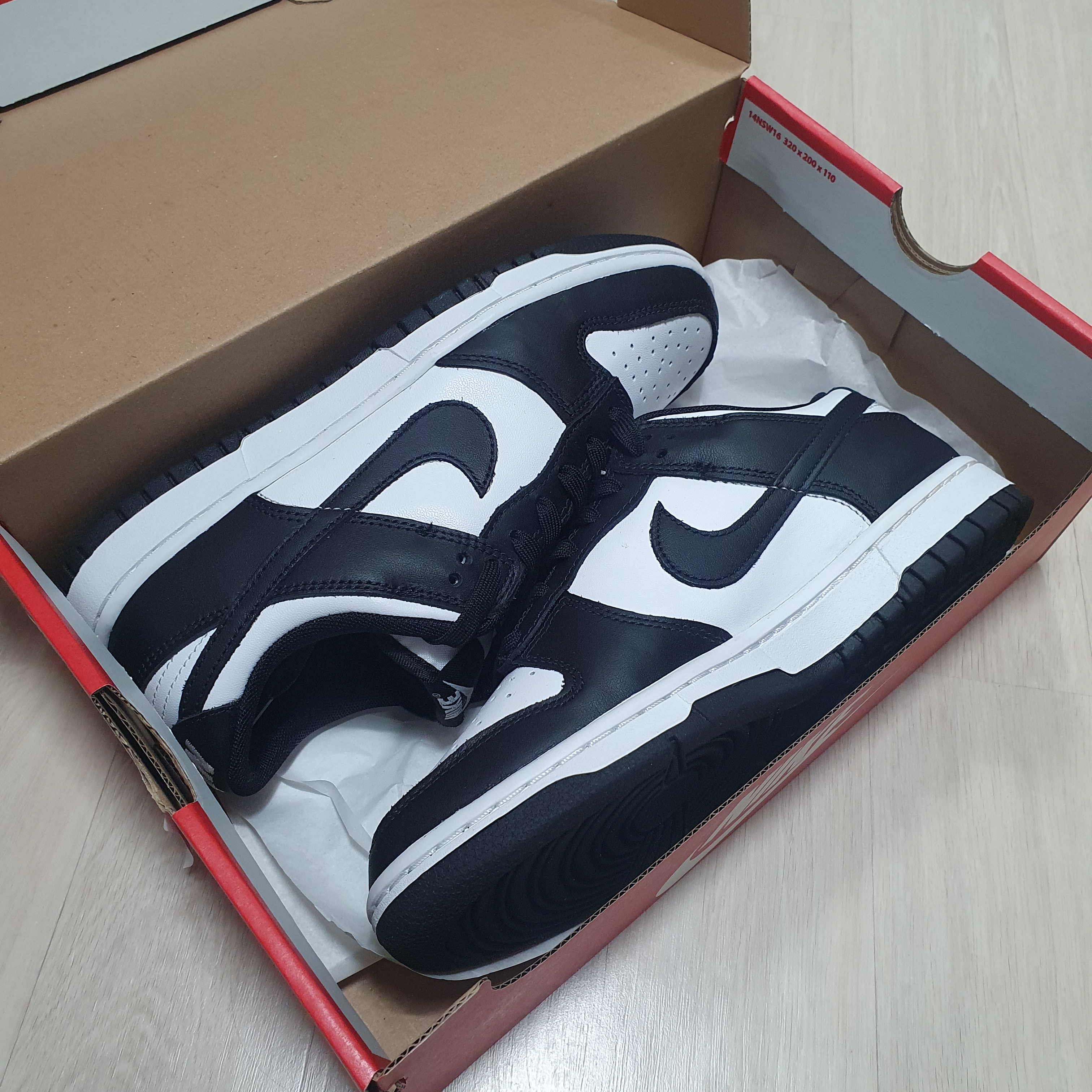 Nike Dunk Low Retro Black, (W) Nike Dunk Low Black 착용 스타일