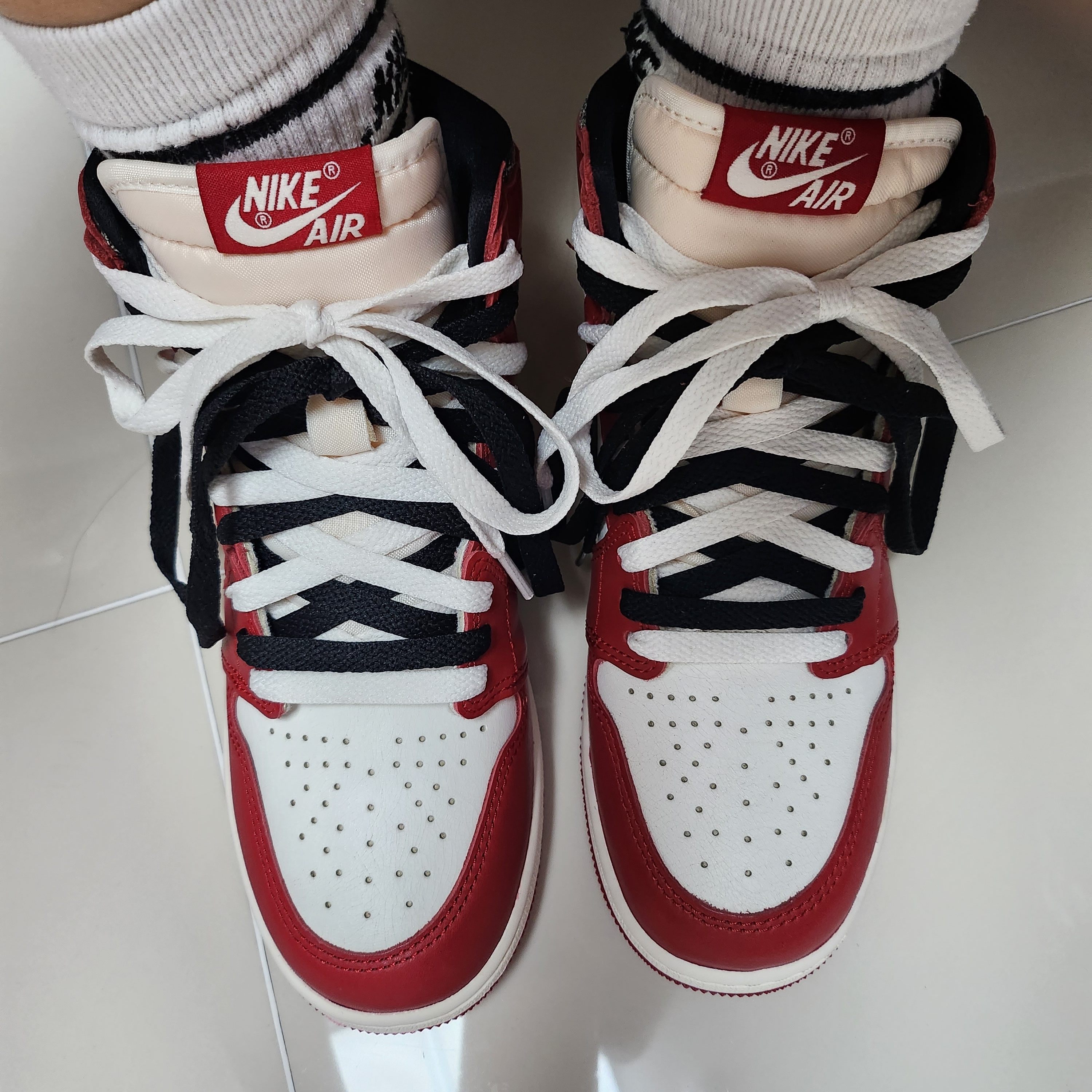 Jordan 1 Retro High OG Chicago 2022 착용 스타일 - 1