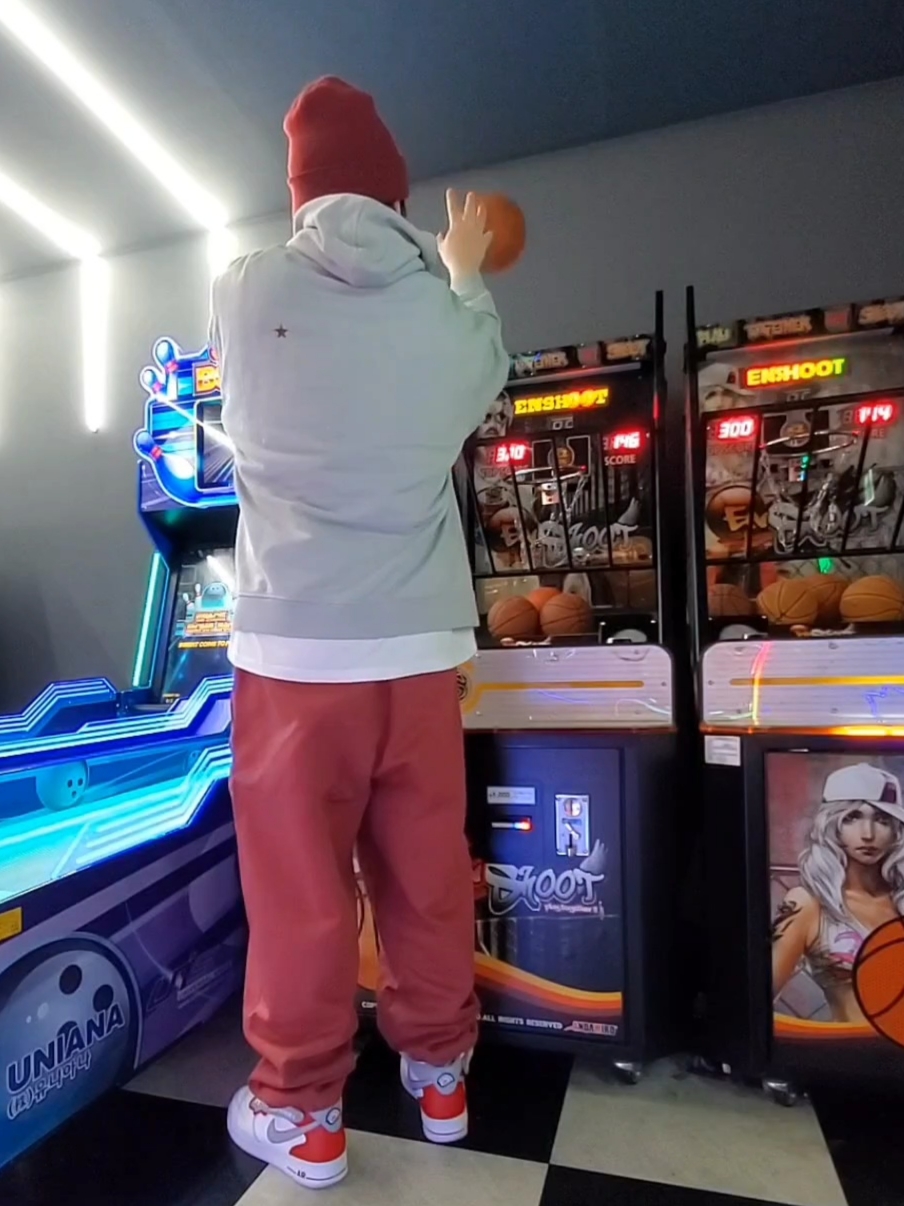 Nike NRG Solo Swoosh Fleece Pants Cedar - US/EU, Nike Air Force 1 Mid '07 LV8 Athletic Club White Gym Red 착용 스타일 - 3