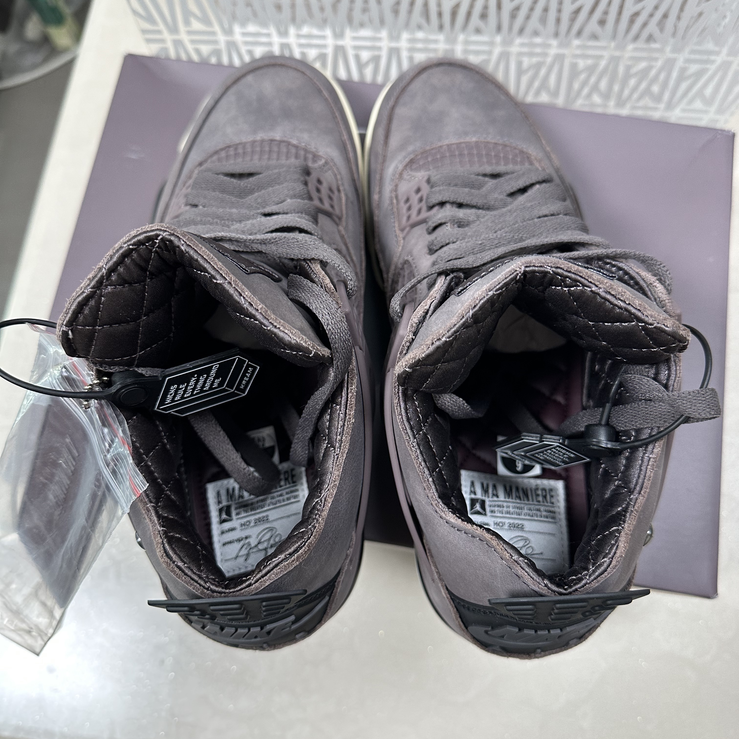 Jordan 4 x A Ma Maniere Retro Violet Ore 착용 스타일 - 5