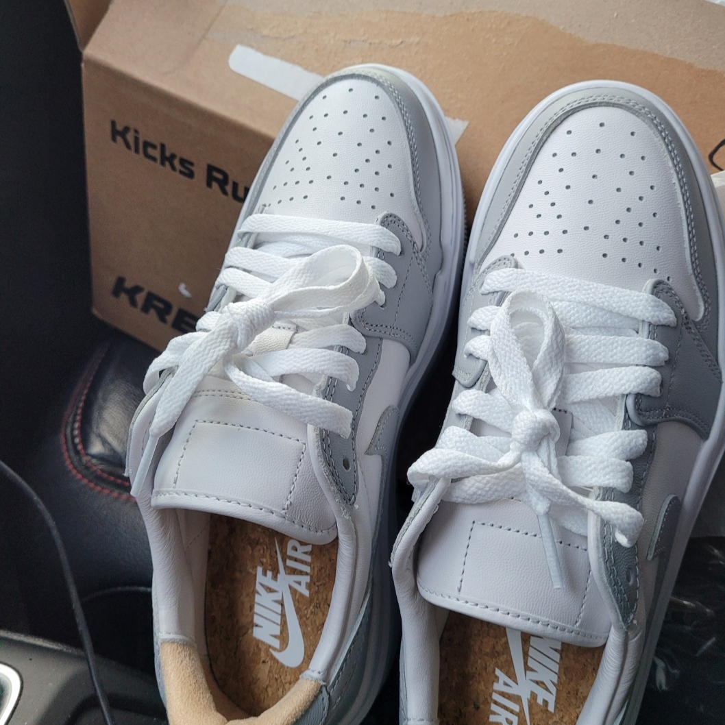 (W) Jordan 1 Elevate Low White and Wolf Grey 착용 스타일