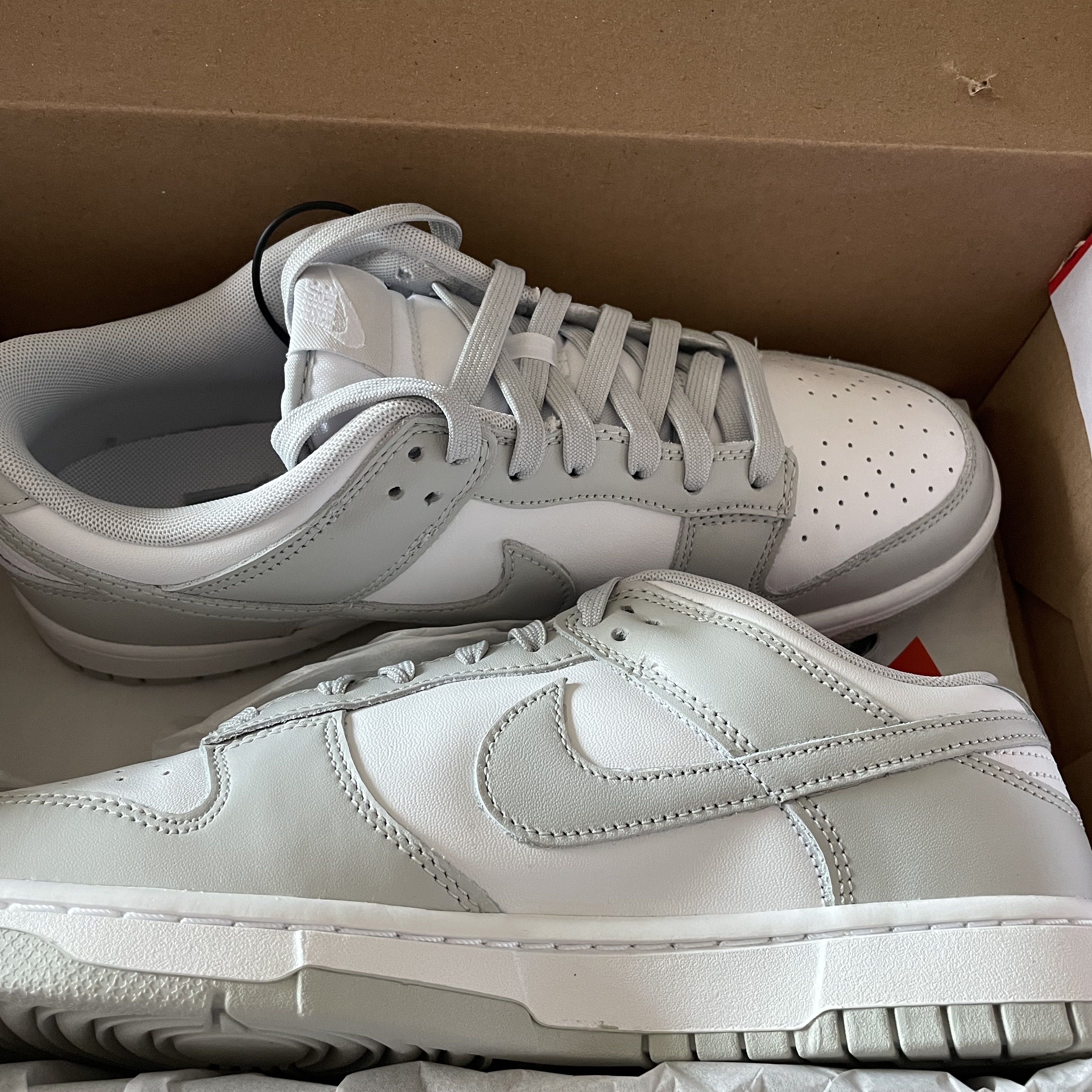 Nike Dunk Low Retro Grey Fog 착용 스타일