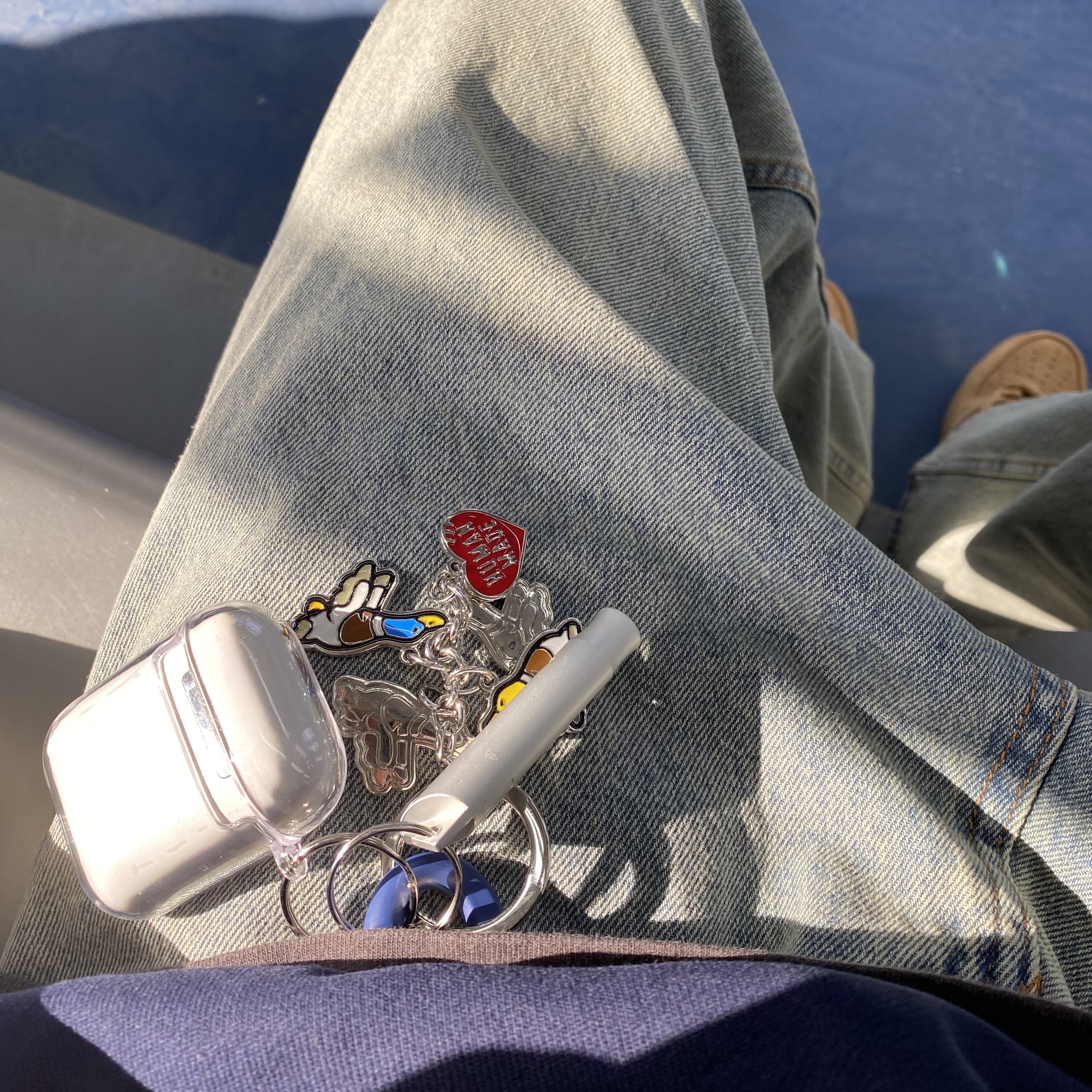 Human Made Flying Duck Keyring Silver, Nike Air Force 1 '07 WB Flax 착용 스타일