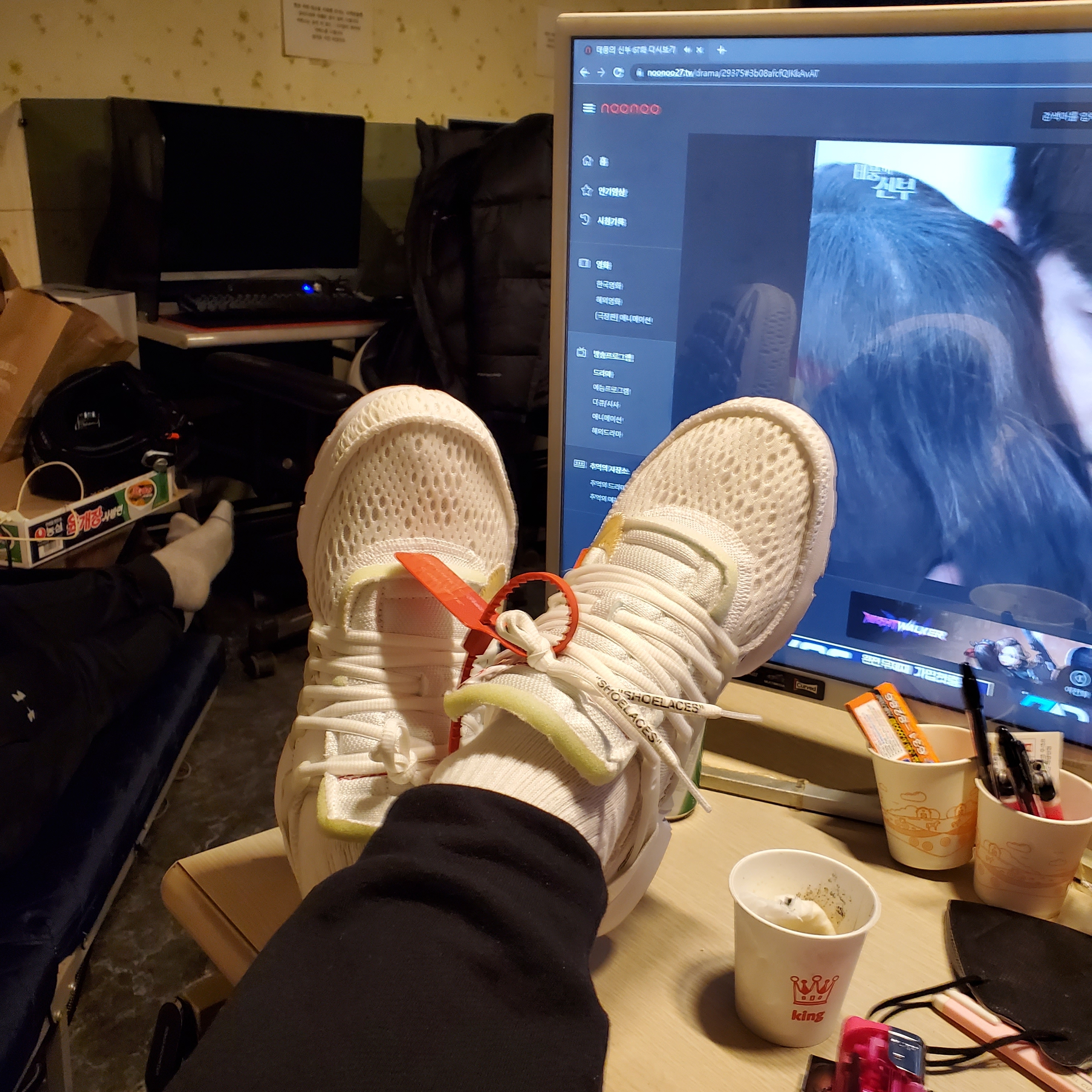 Nike x Off-White Air Presto White 착용 스타일