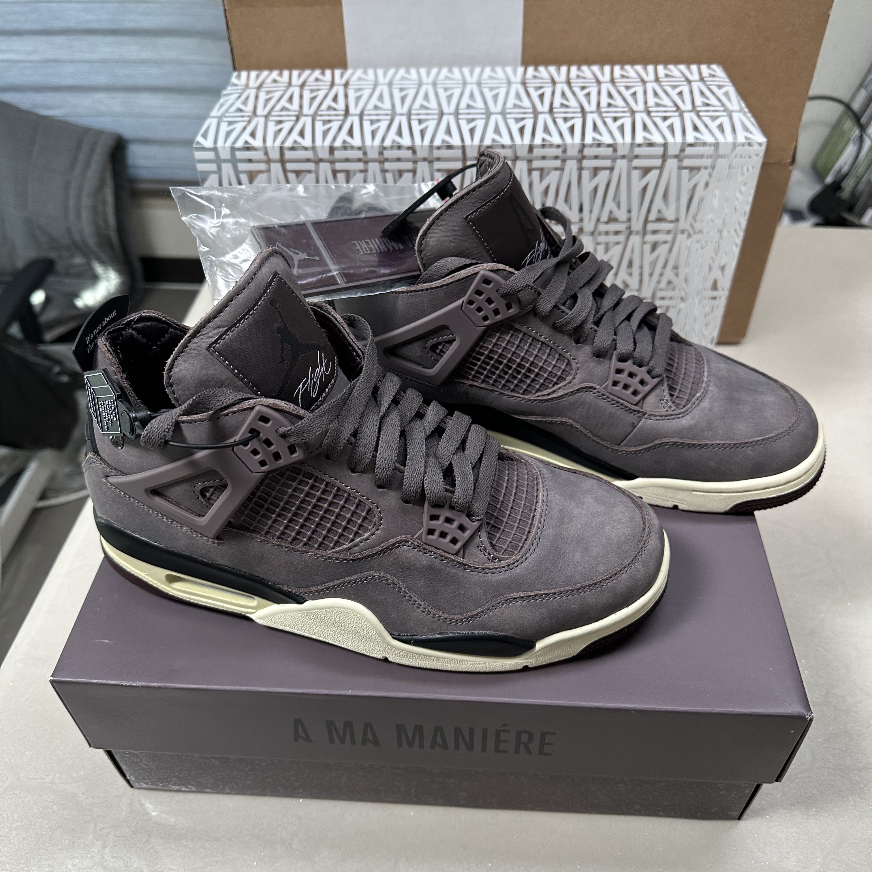 Jordan 4 x A Ma Maniere Retro Violet Ore 착용 스타일 - 3