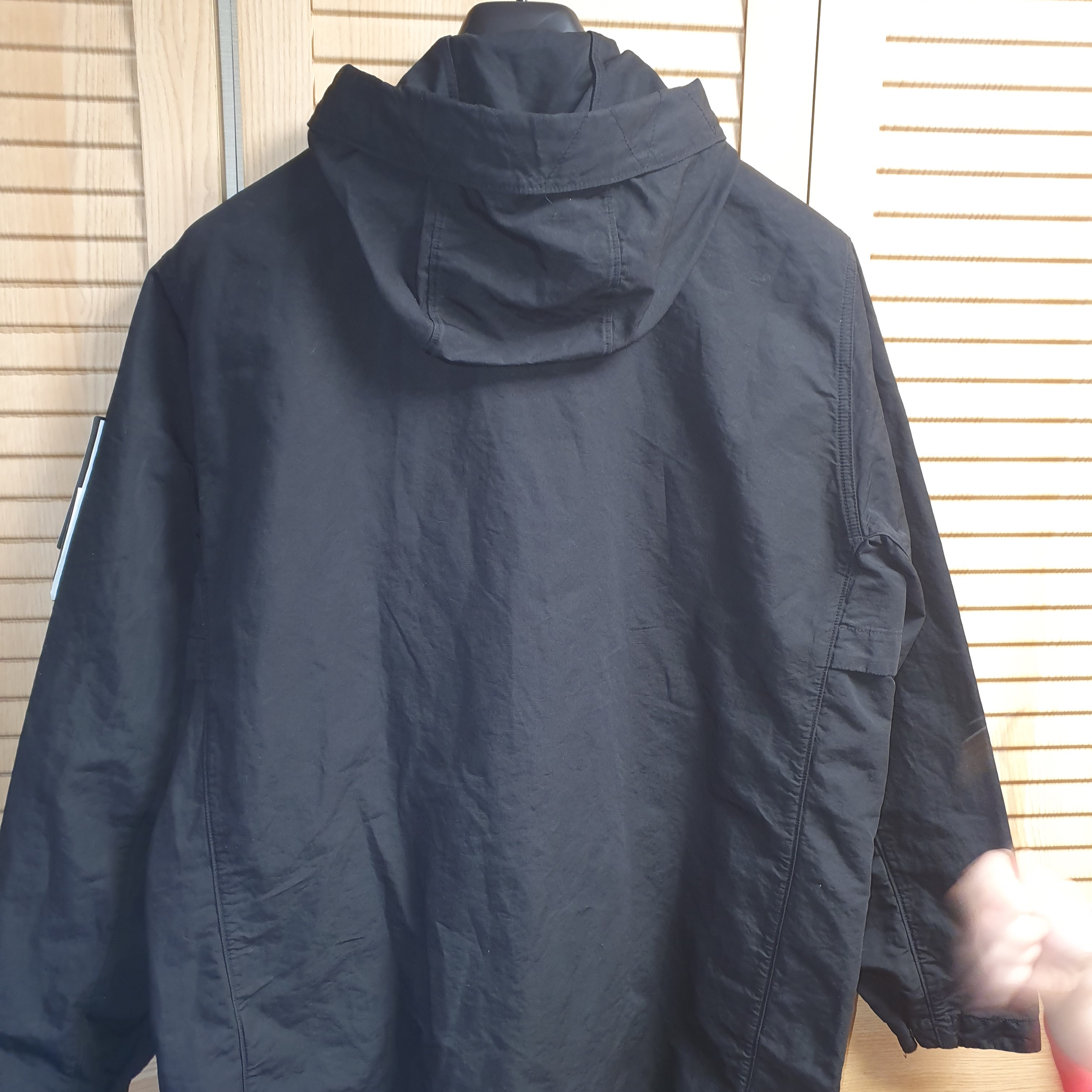 Stone Island 42306 Tela Cotone Lino Fiammato TC Garment Dyed Field Jacket Black - 22SS 착용 스타일 - 4
