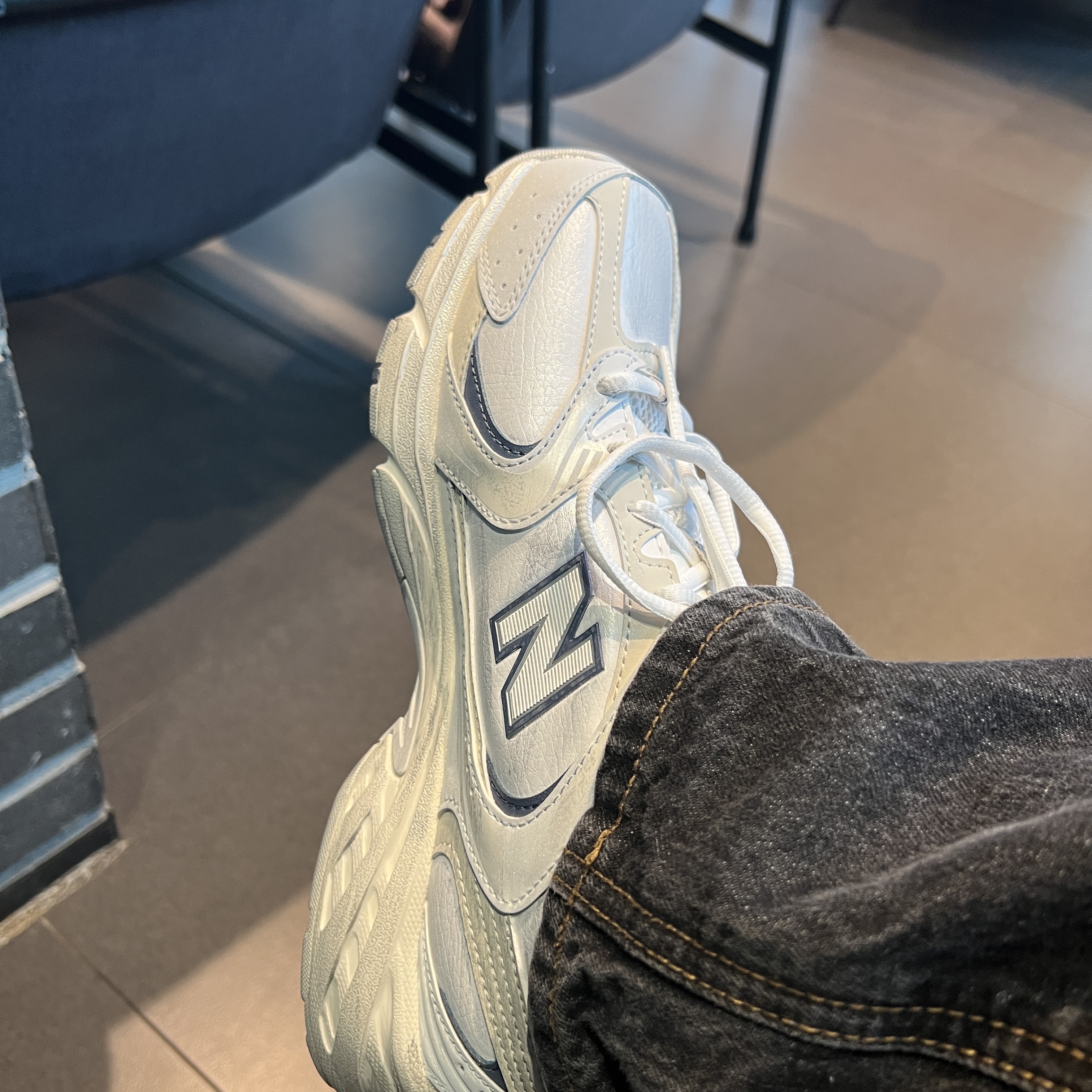 New Balance 530 White Indigo Blue 착용 스타일
