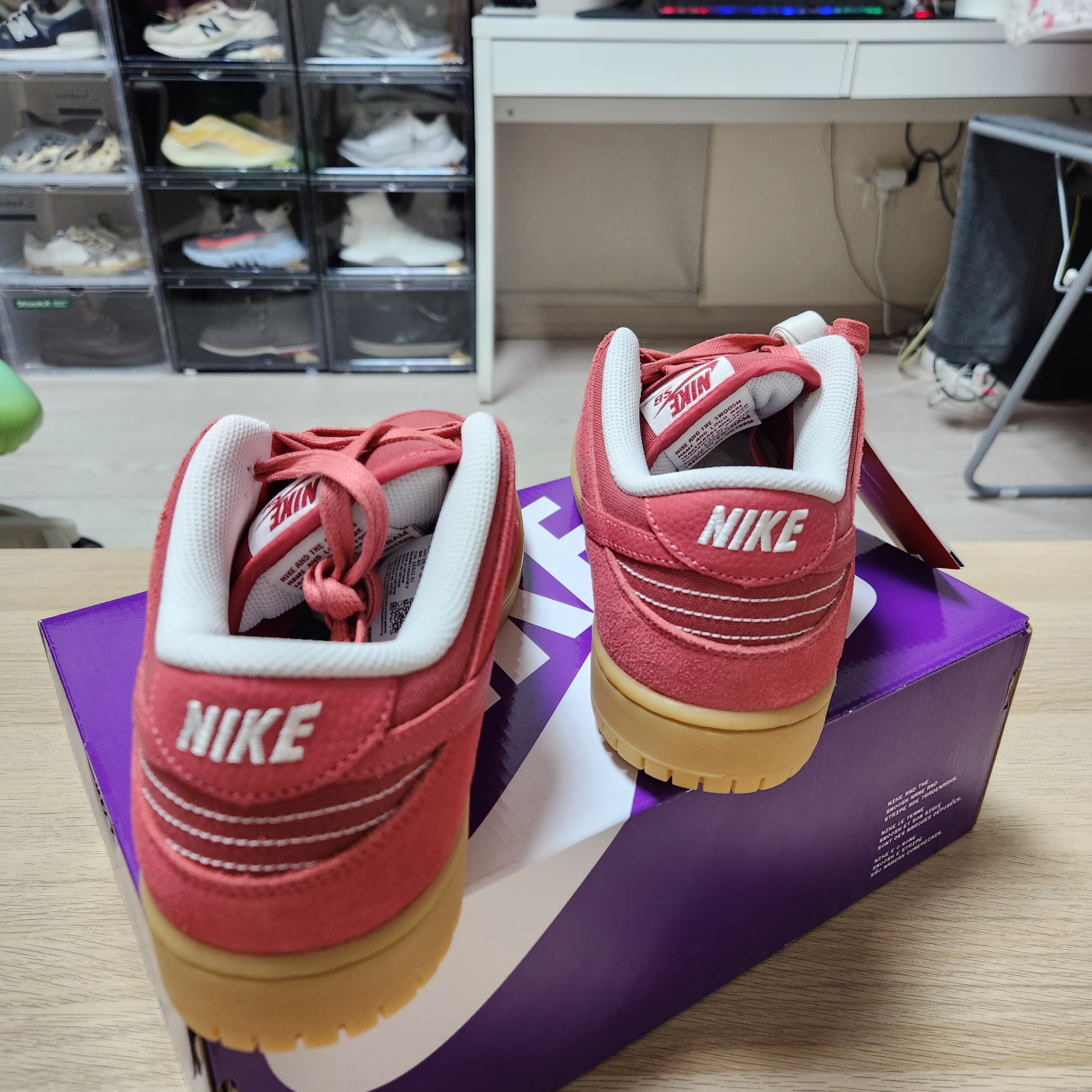 Nike SB Dunk Low Adobe 착용 스타일 - 4