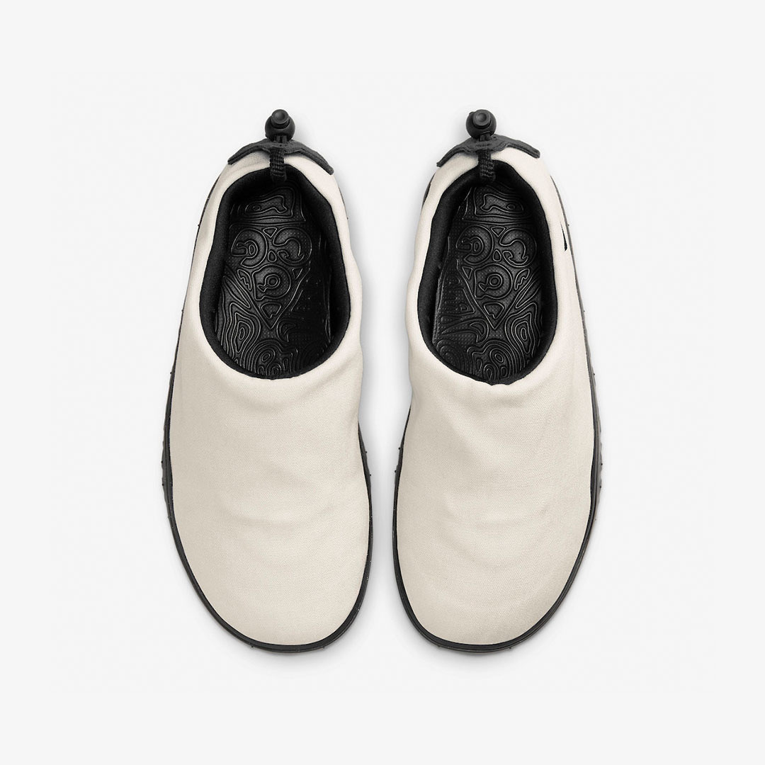 Nike ACG Moc Summit White and Black 착용 스타일 - 4
