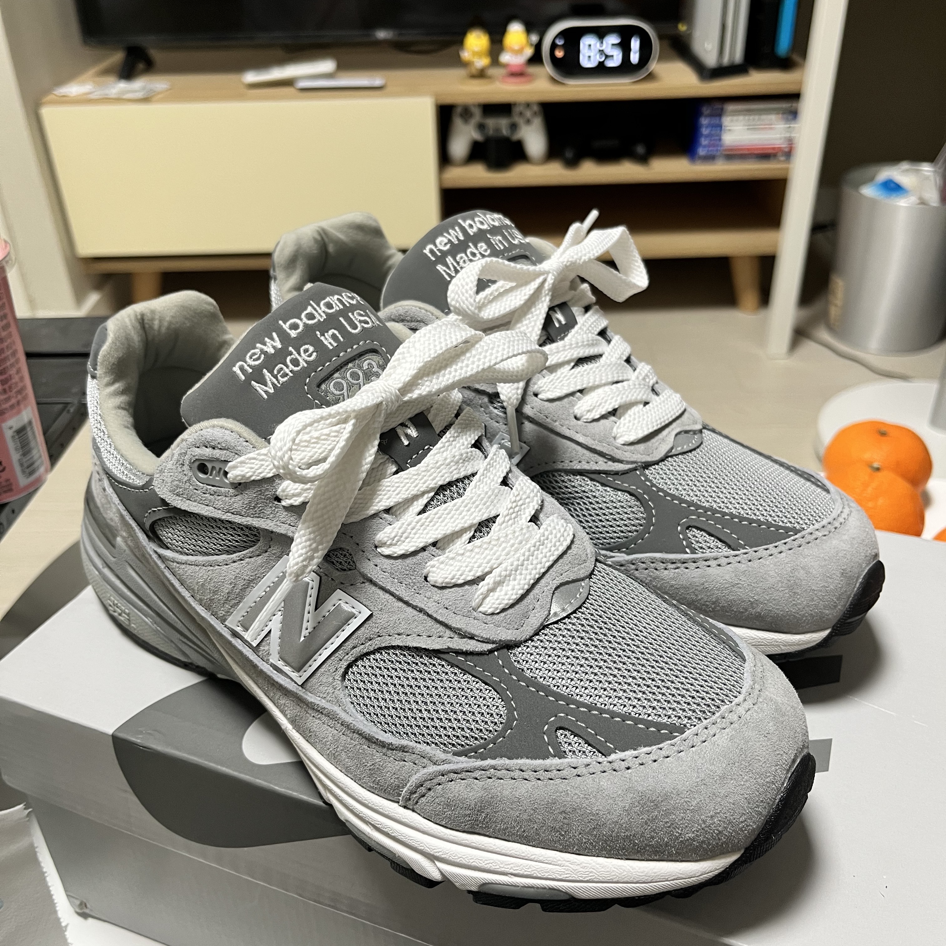 New Balance 993 Made in USA Grey - D Standard 착용 스타일