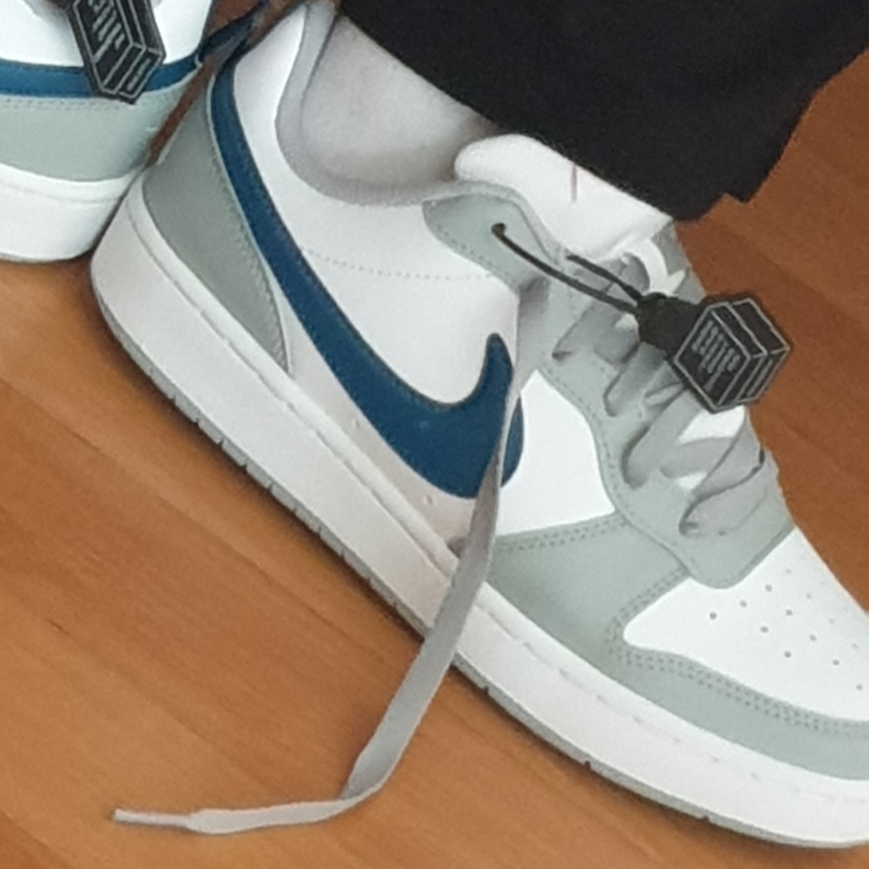 (GS) Nike Court Borough Low 2 Light Smoke Grey 착용 스타일