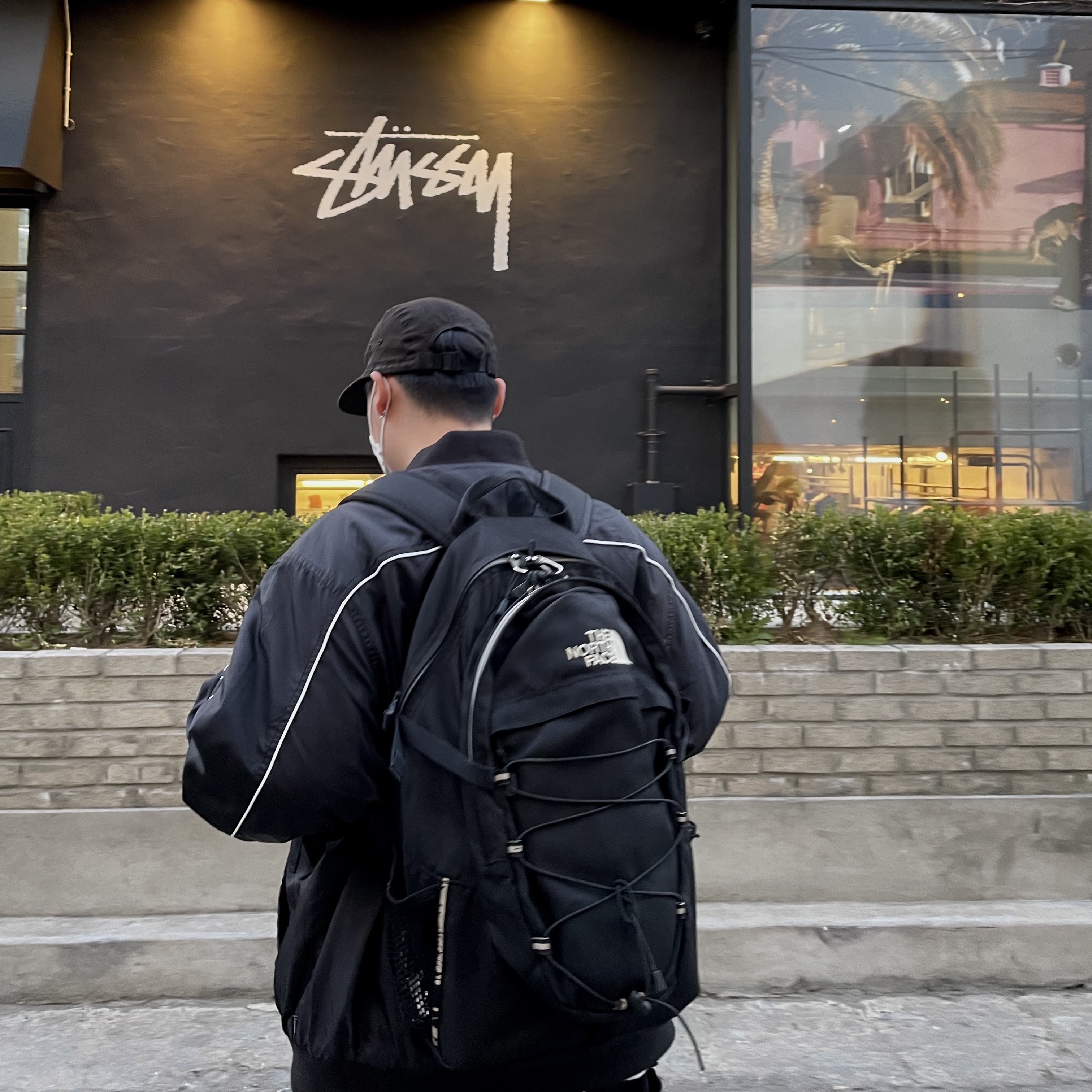 Supreme Contrast Script Varsity Jacket Black - 20FW 착용 스타일 - 4