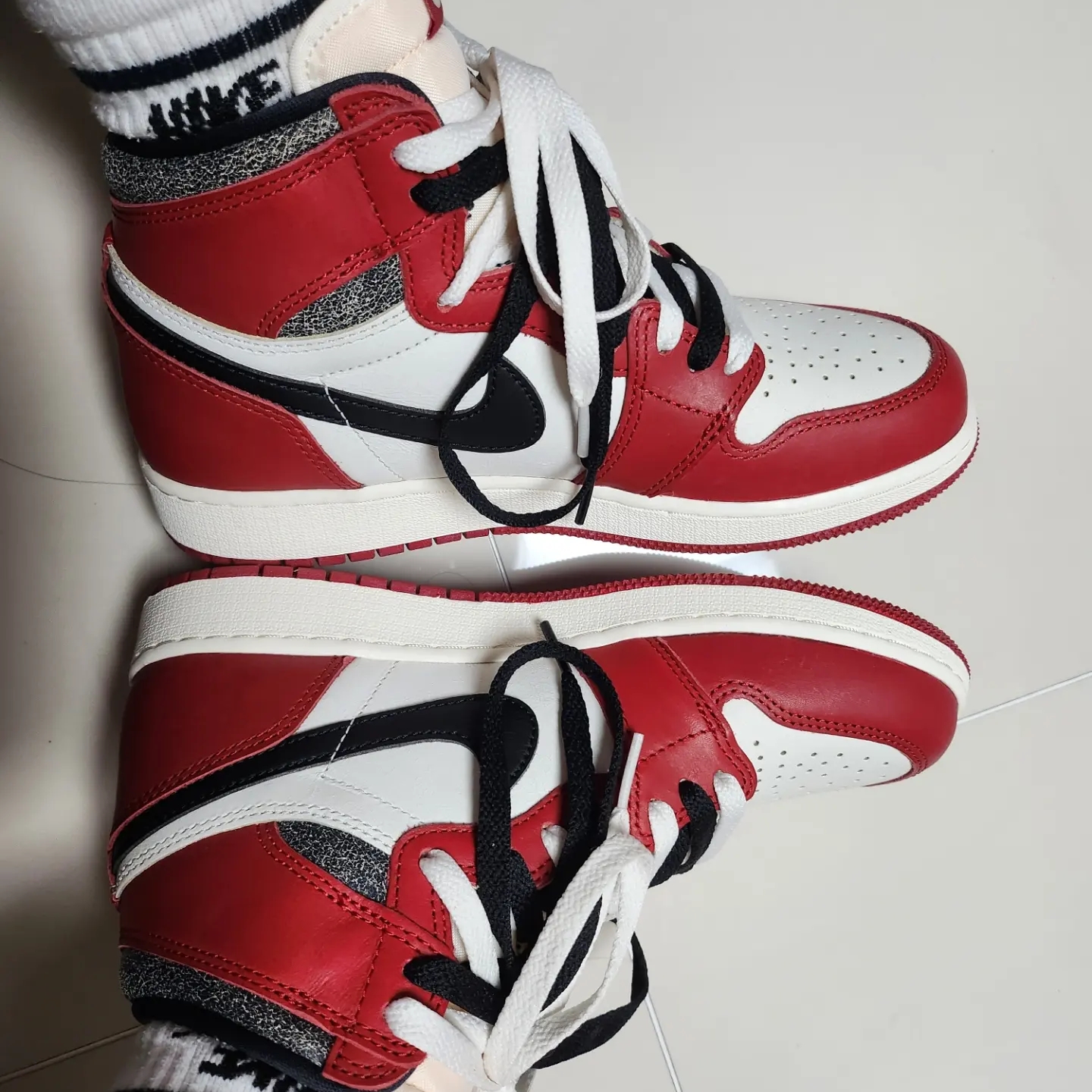 Jordan 1 Retro High OG Chicago 2022 착용 스타일 - 2
