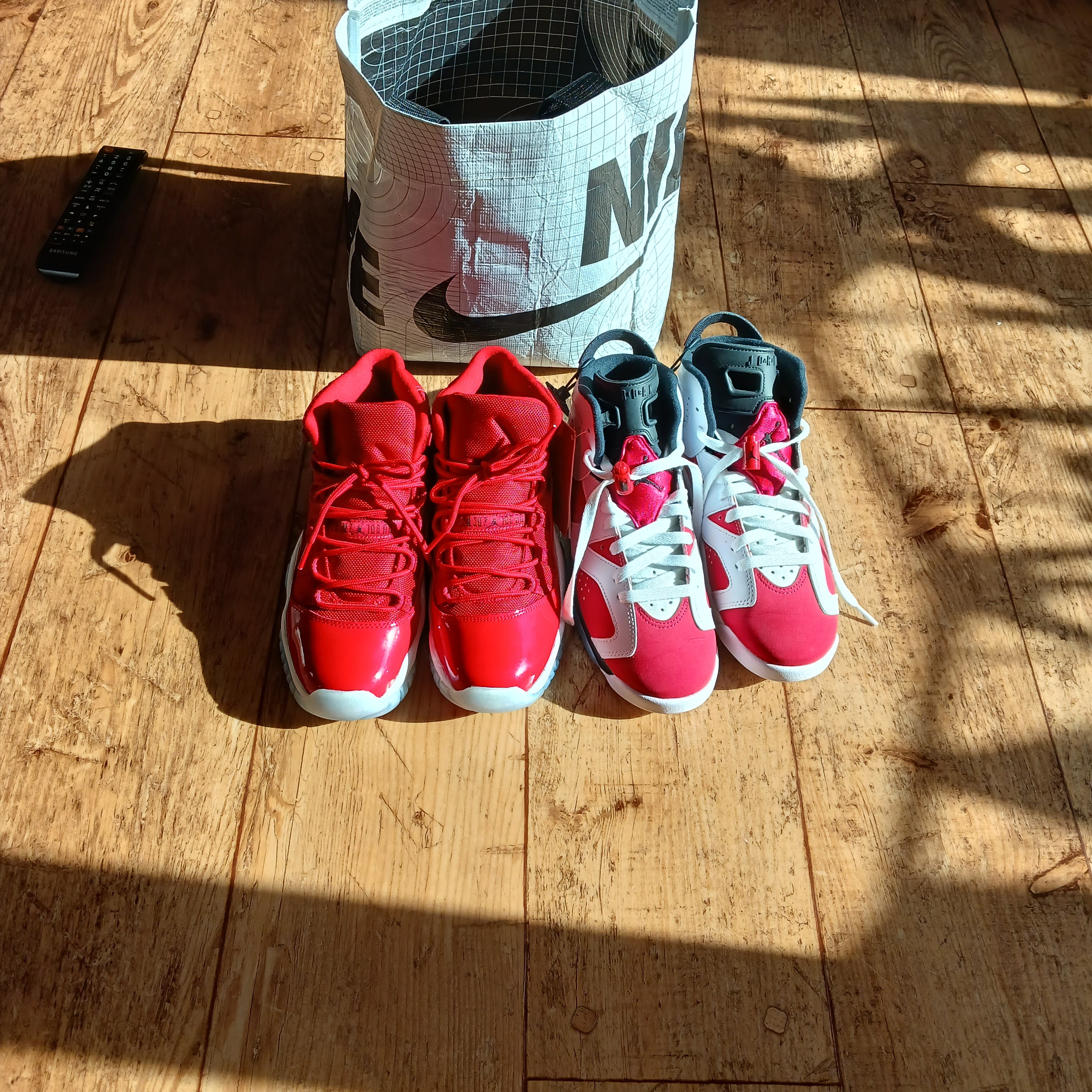 Nike x Fragment Dunk High Black, (GS) Jordan 6 Retro Carmine 2021 착용 스타일 - 2