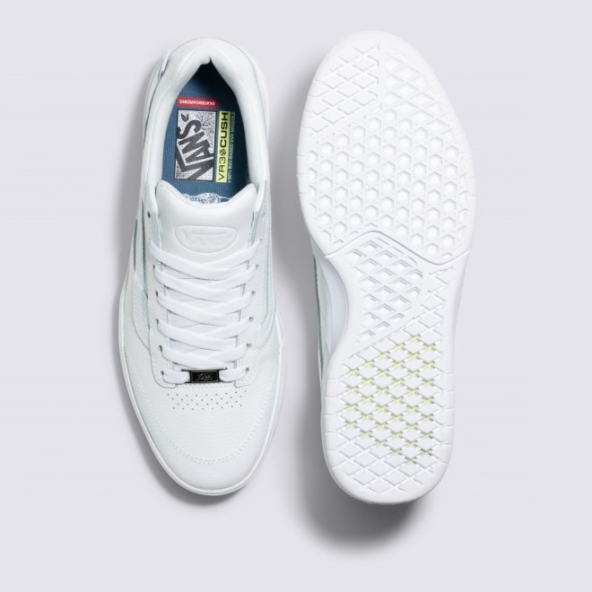 Vans x Alltimers Zahba LX VCU Shoes White 착용 스타일 - 5