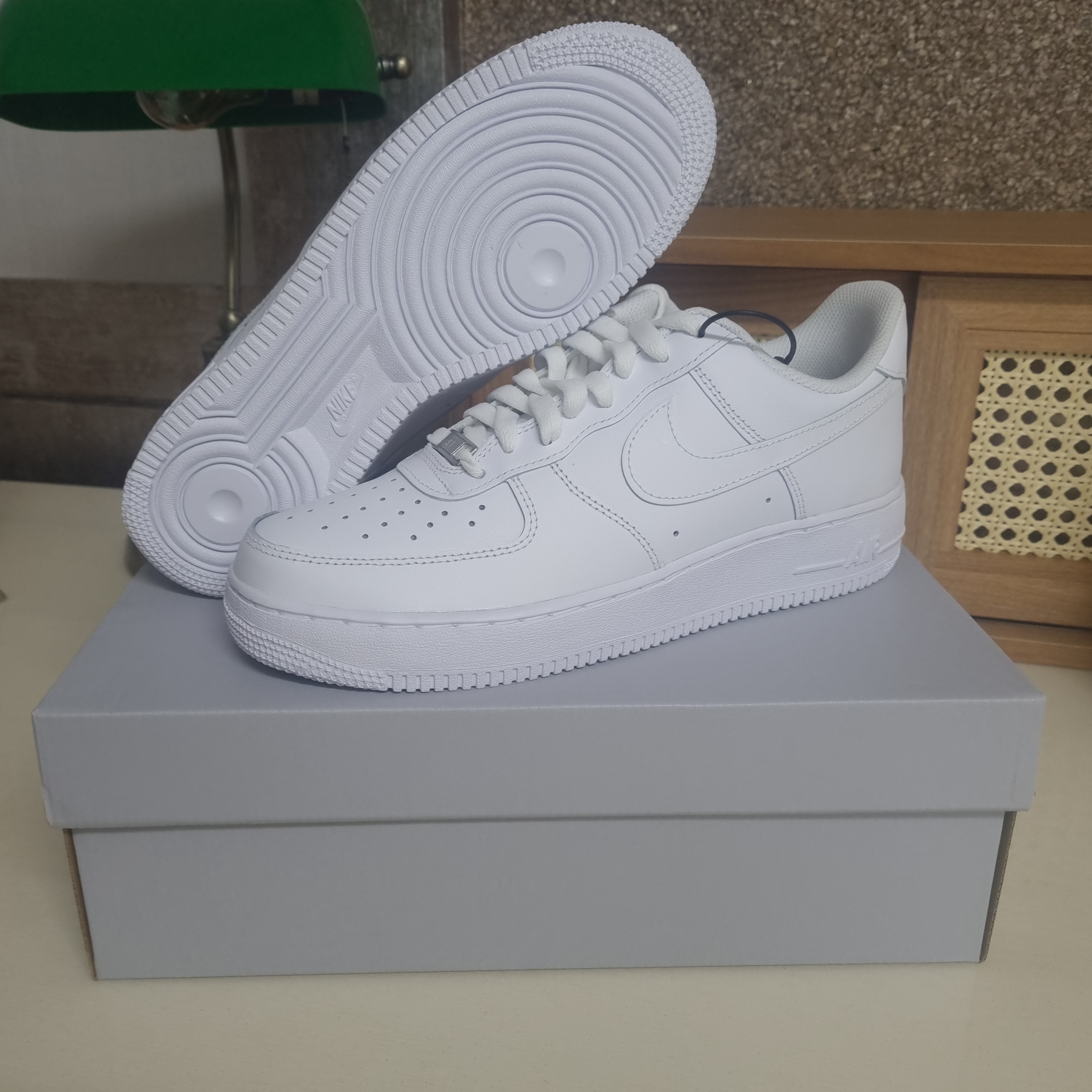 Nike Air Force 1 '07 Low White 착용 스타일