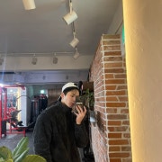 KREAM 프로필 이미지