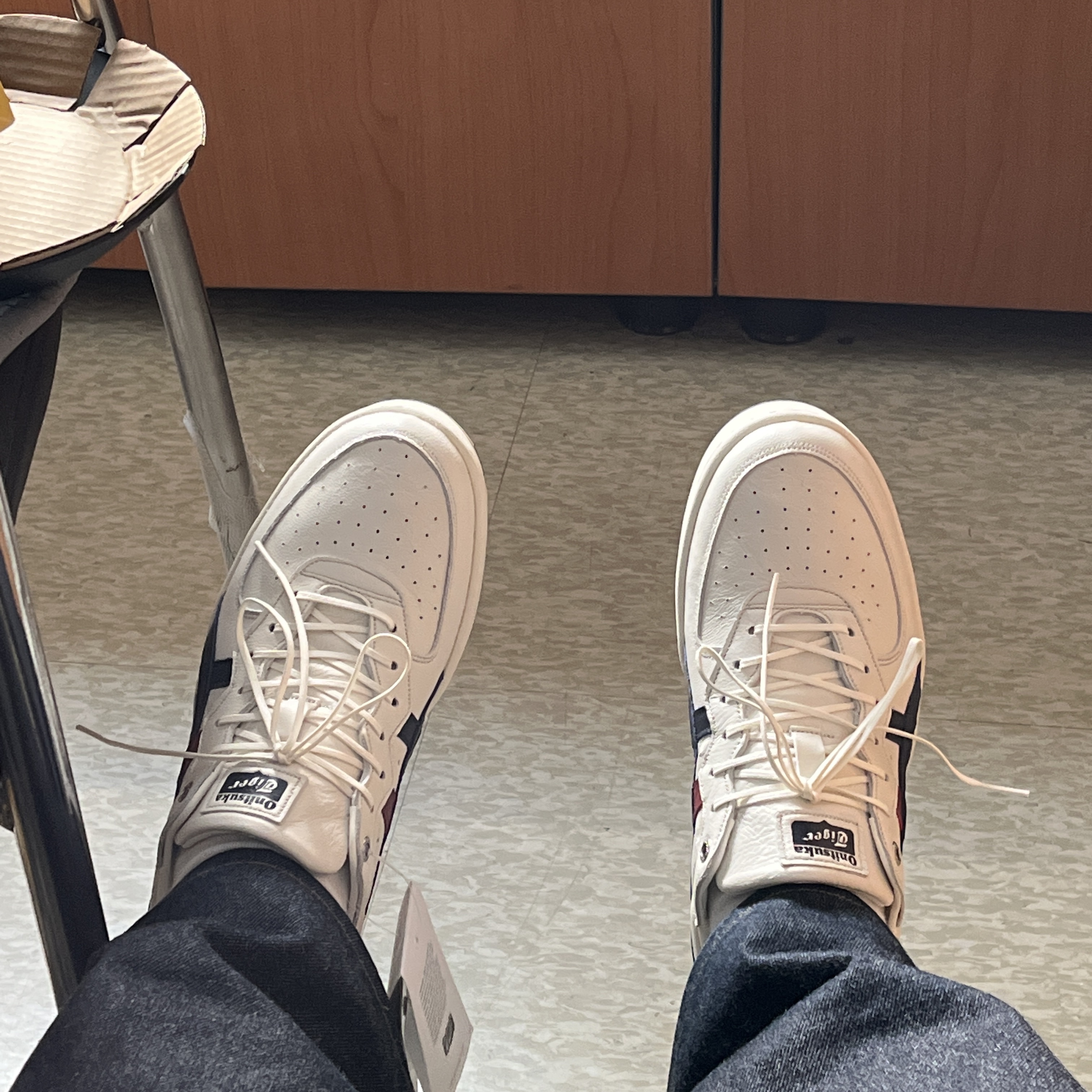 Onitsuka Tiger GSM SD Cream Peacoat 착용 스타일 - 2
