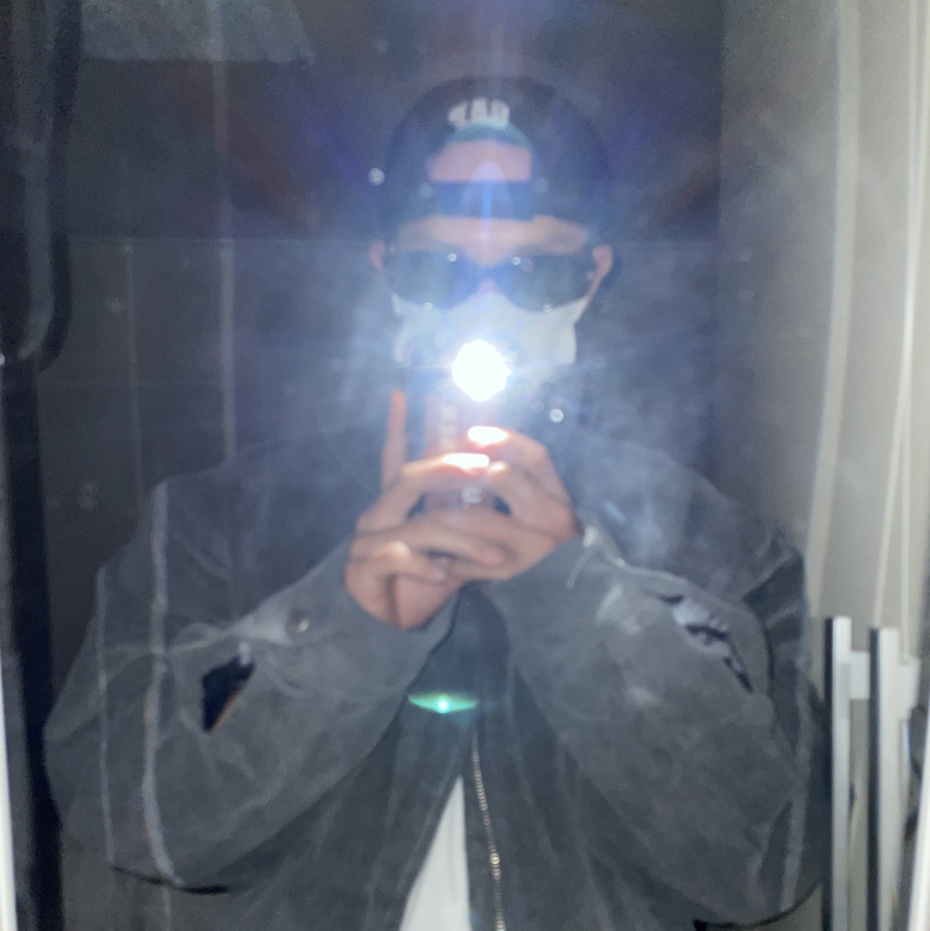 Yeezy Gap Engineered By Balenciaga Flame Cap Black 착용 스타일 - 2