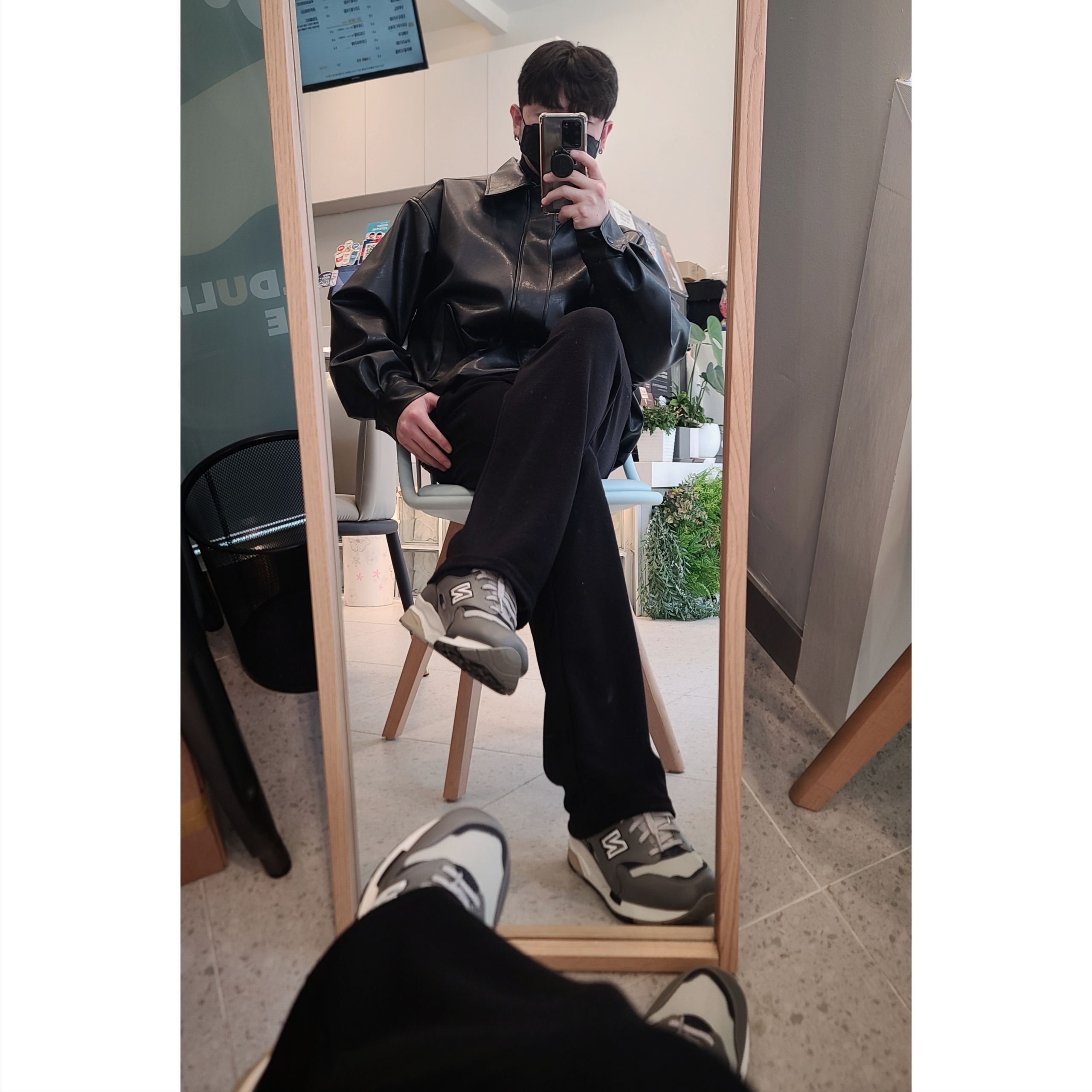 New Balance 1600 Legacy Grey 착용 스타일 - 2