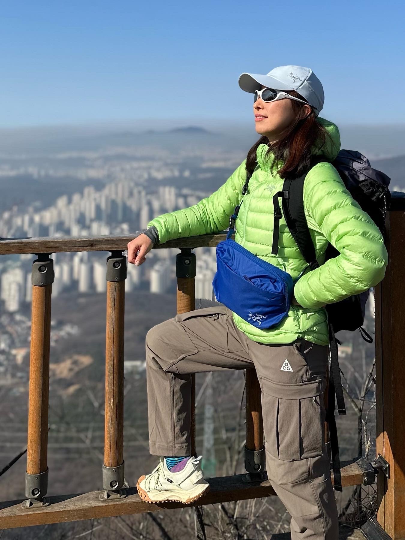 Nike ACG Mountain Fly Low Gore-Tex SE Sea Glass 착용 스타일 - 2