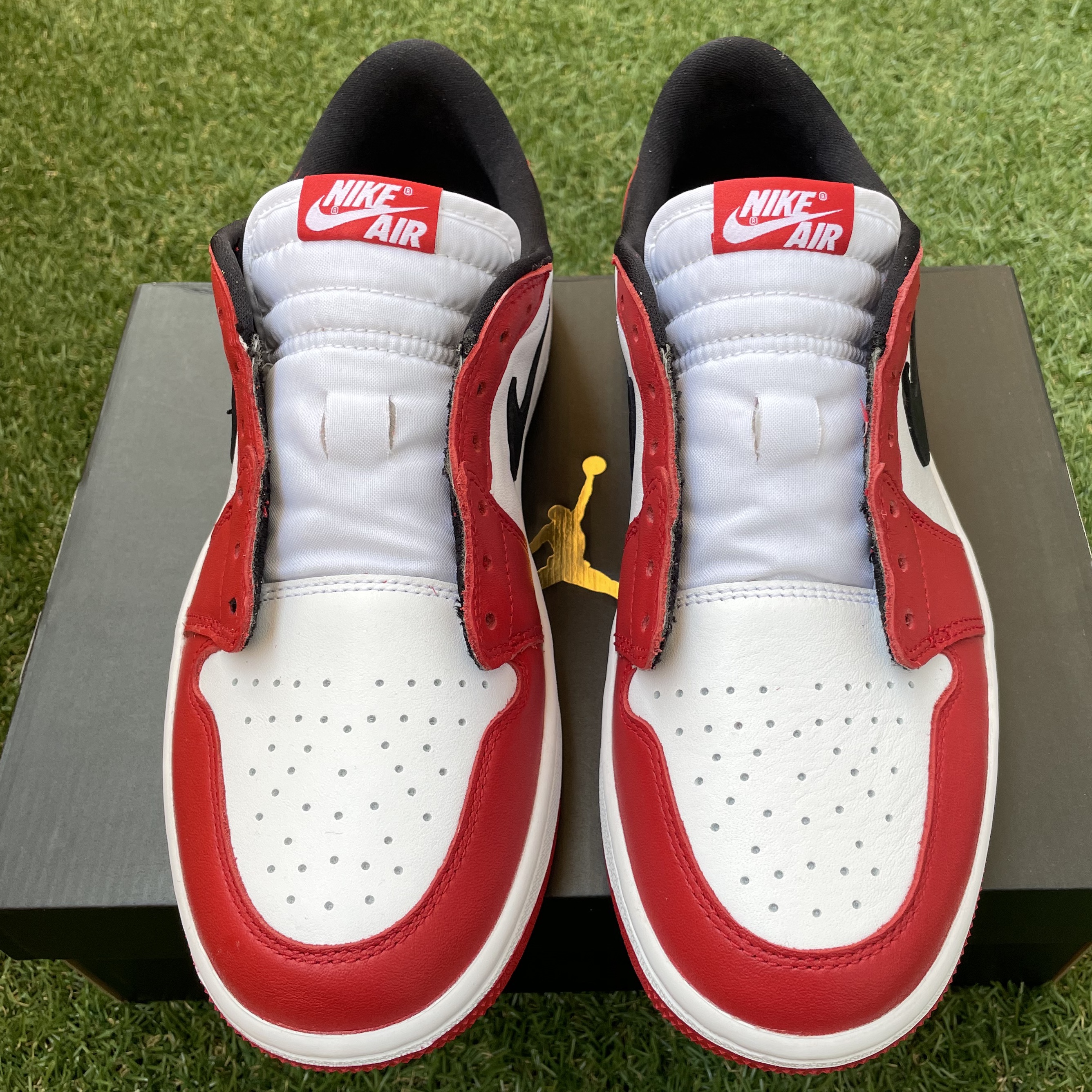 Jordan 1 Low Golf Chicago 착용 스타일 - 1