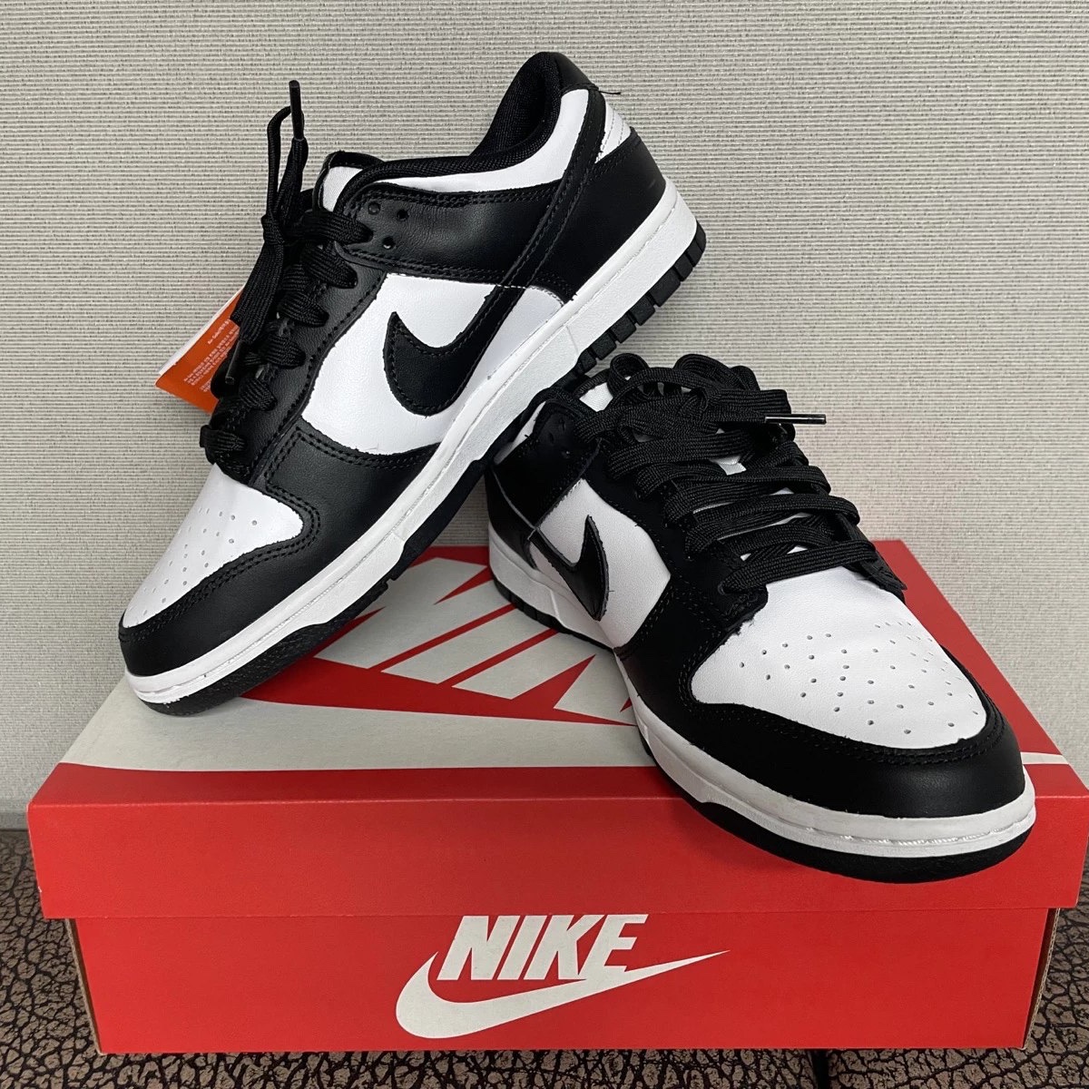 Nike Dunk Low Retro Black 착용 스타일 - 1