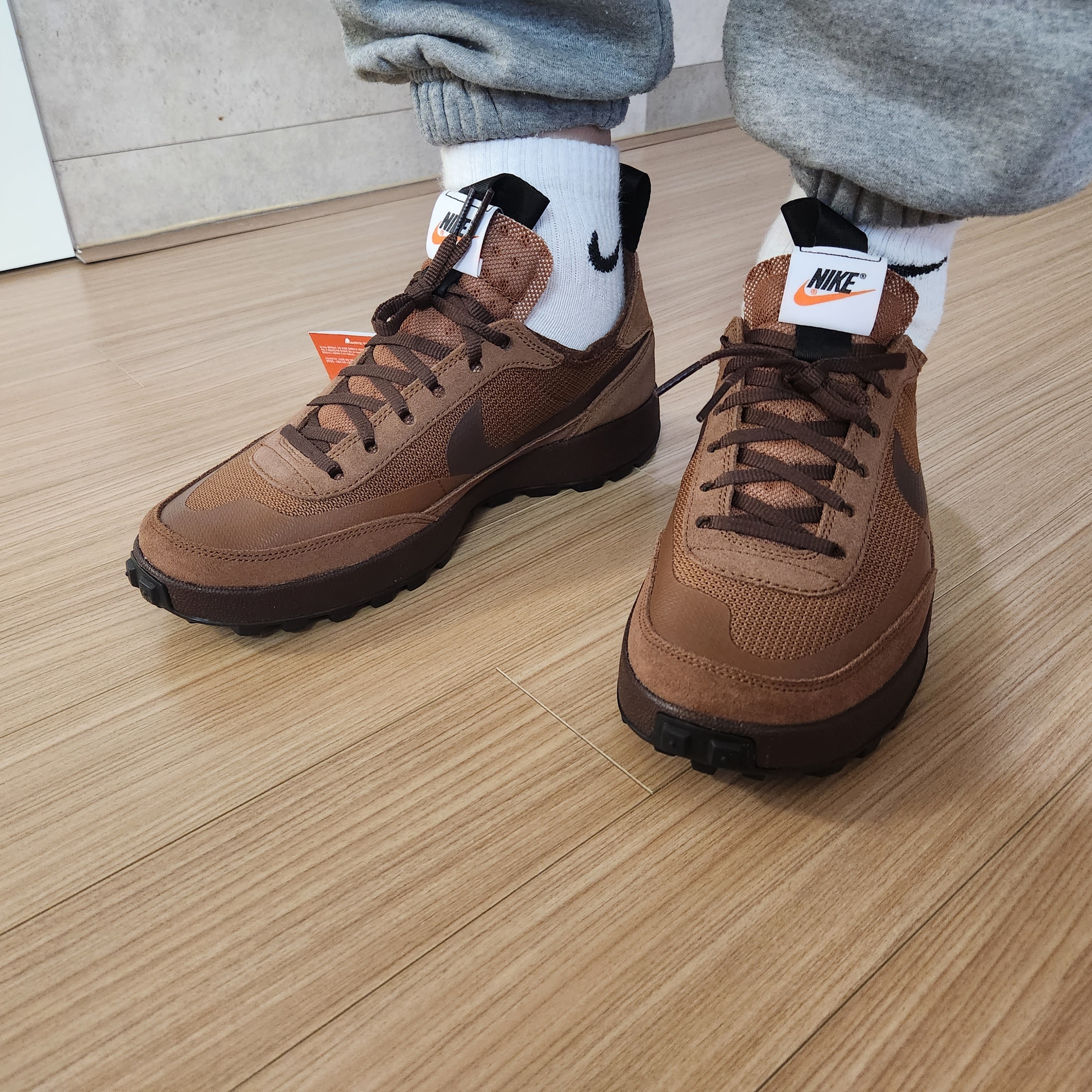 Nike x Tom Sachs General Purpose Shoe Brown 착용 스타일 - 2