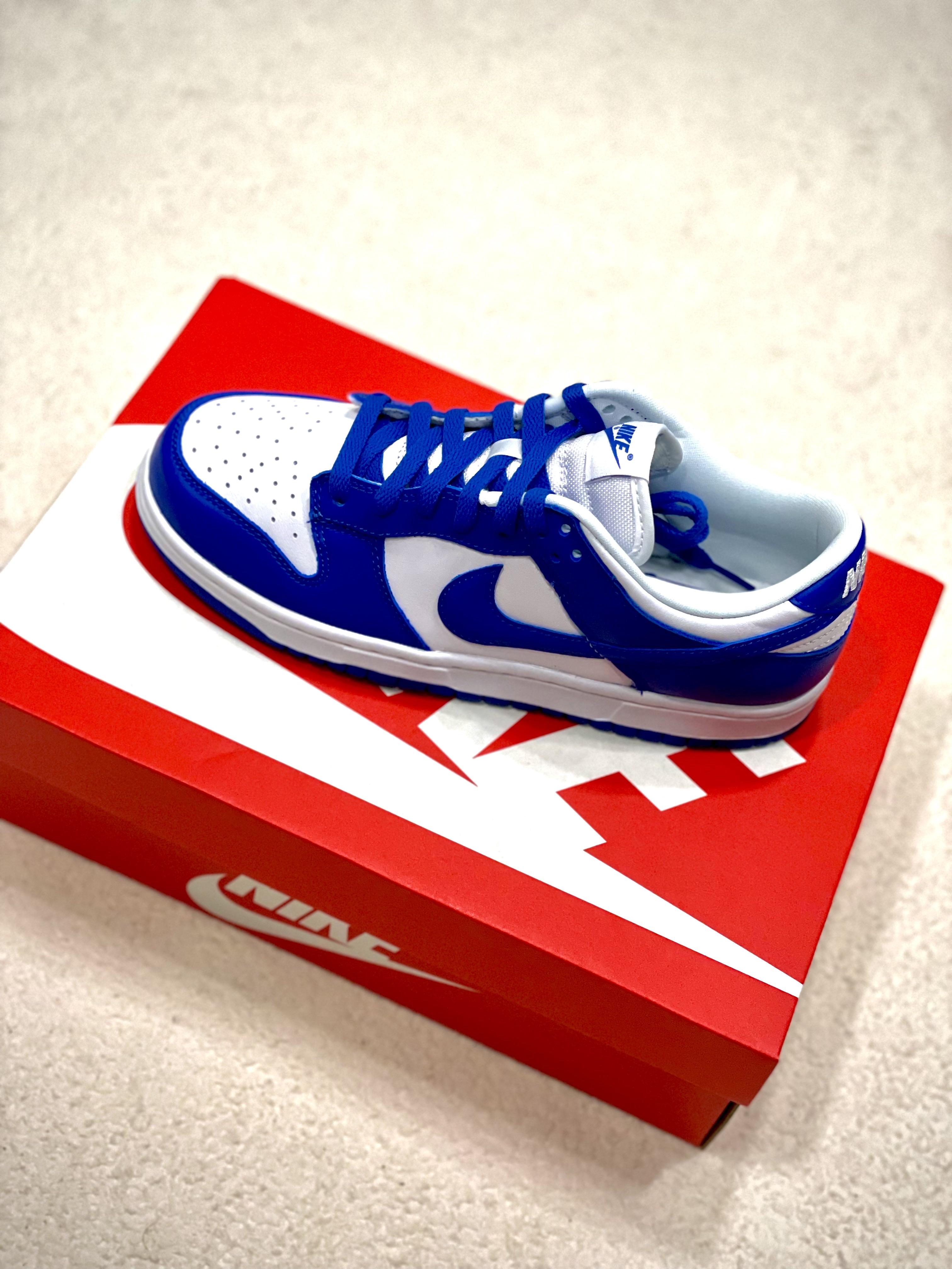 Nike Dunk Low SP Kentucky 2022 착용 스타일