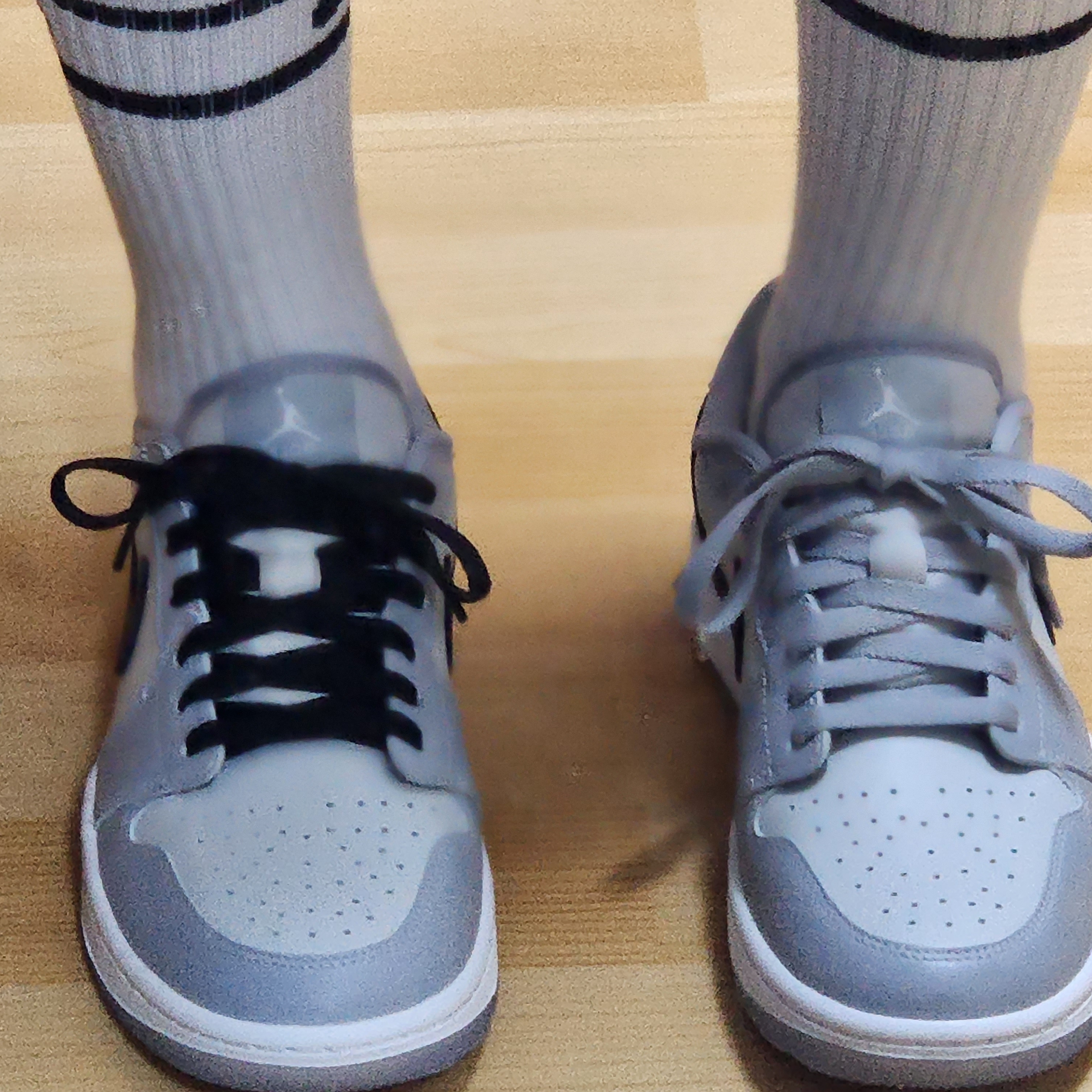 Jordan 1 Low Golf Wolf Grey 착용 스타일 - 1