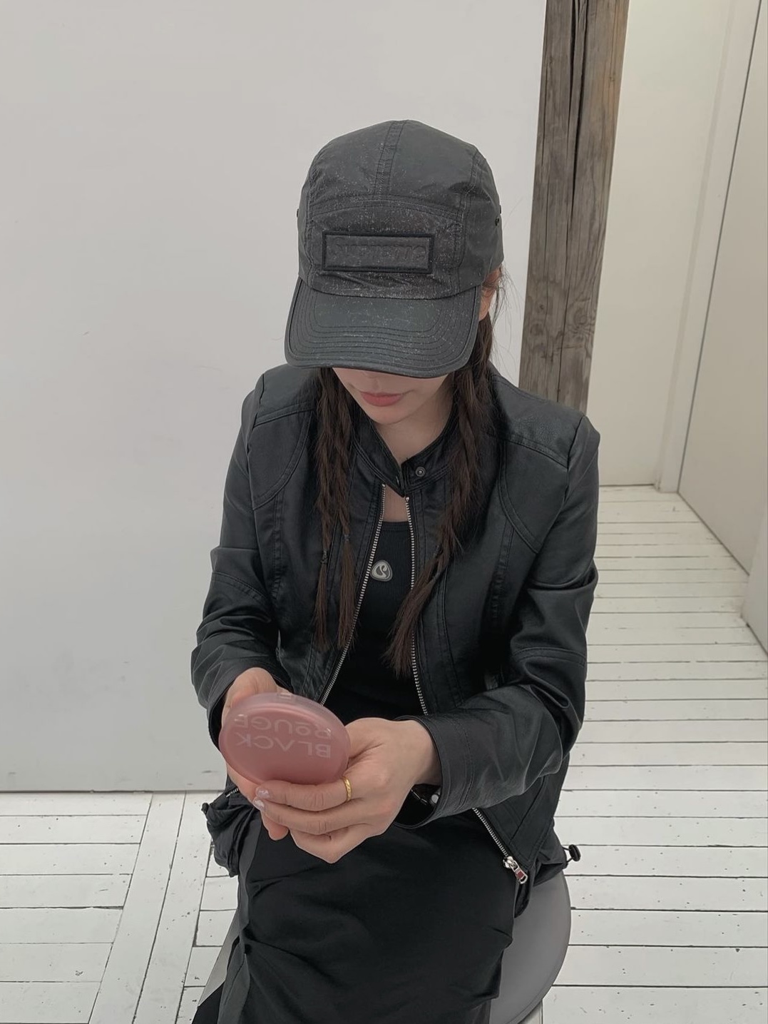 Supreme Reflective Speckled Camp Cap Black - 20FW 착용 스타일 - 1