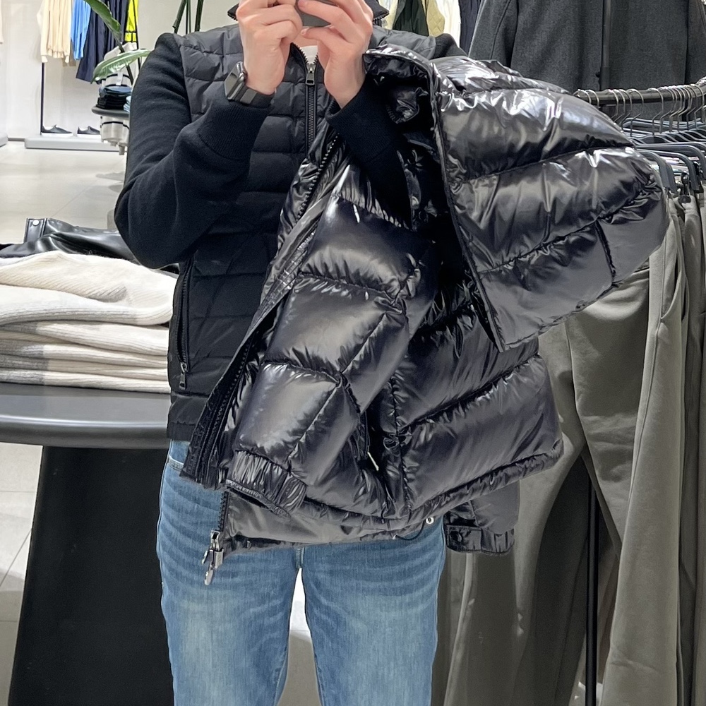 Moncler Maya Short Down Jacket Black - 22FW, Moncler Padded Wool Cardigan Black - 22FW 착용 스타일