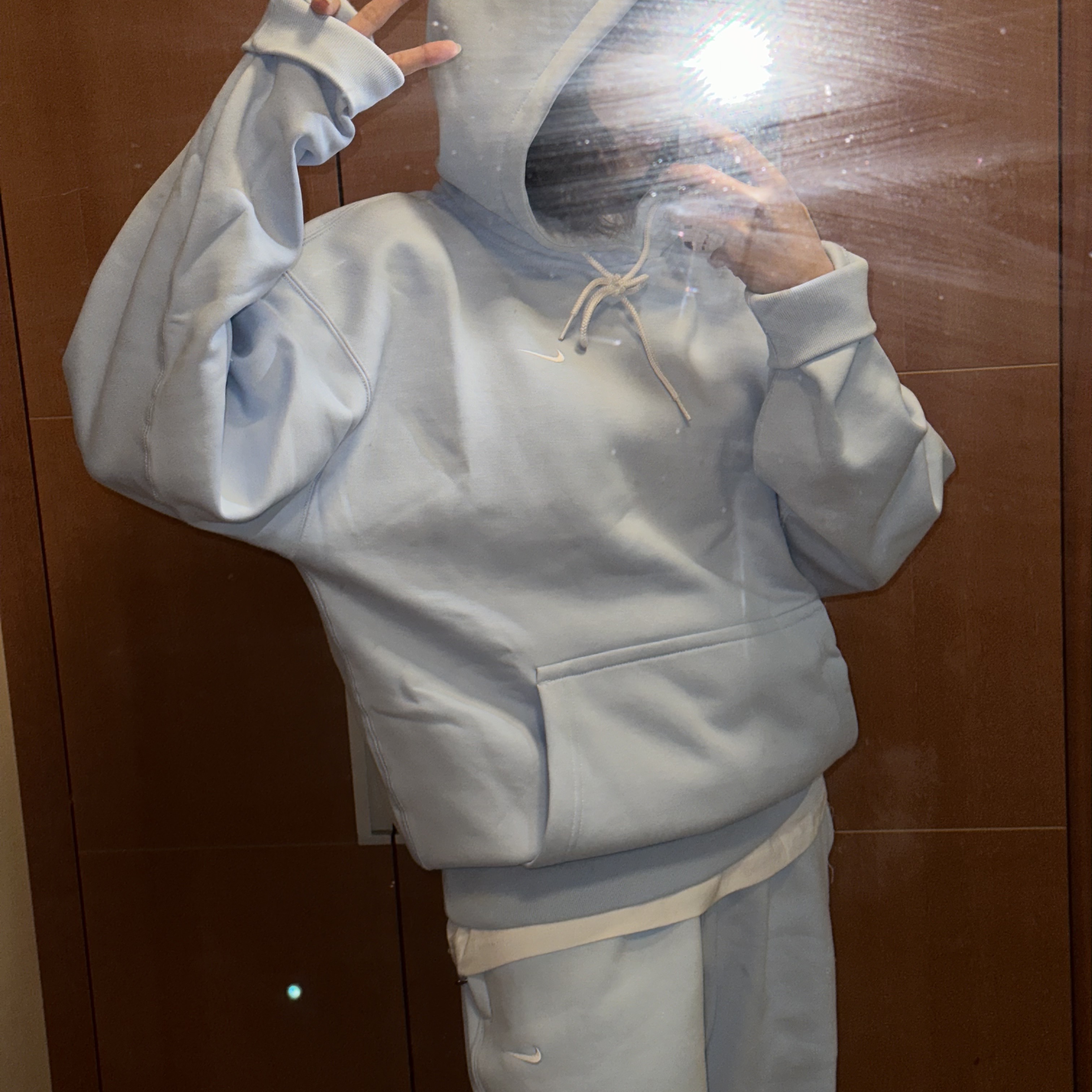 Nike NRG Solo Swoosh Fleece Hoodie Celestine Blue - US/EU, Nike NRG Solo Swoosh Fleece Pants Celestine Blue - US/EU 착용 스타일 - 1
