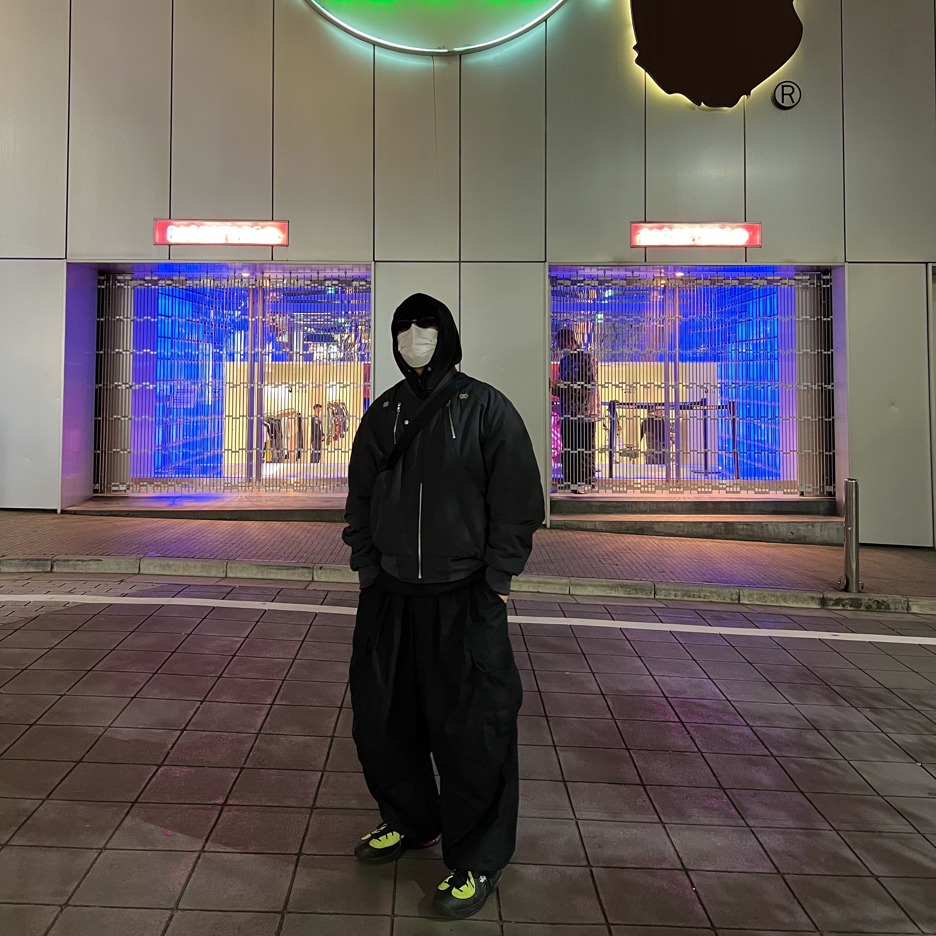 Undermycar Ababell Multi Flap Oversized Bomber Beluga - 22SS, Nike x Stussy Air Penny II Vivid Green and Black 착용 스타일 - 1