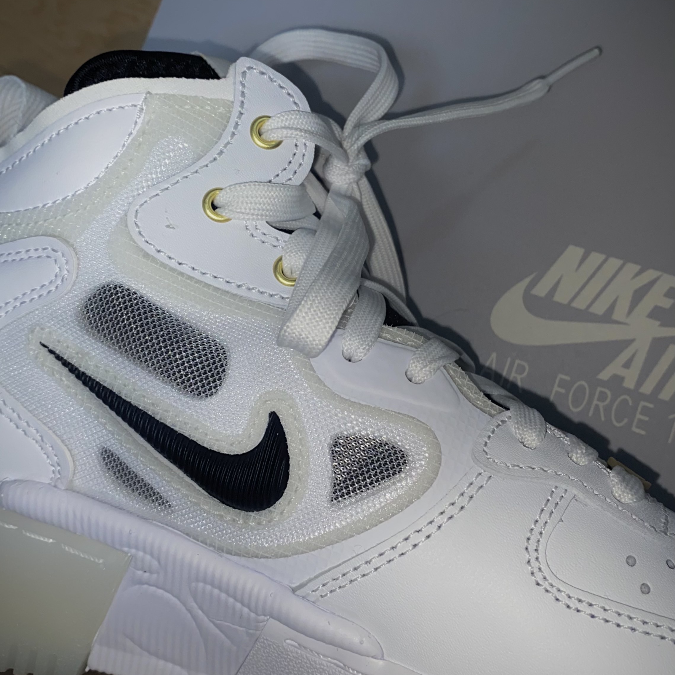 Nike Air Force 1 Mid React 40th Anniversary Join Forces White 착용 스타일 - 1