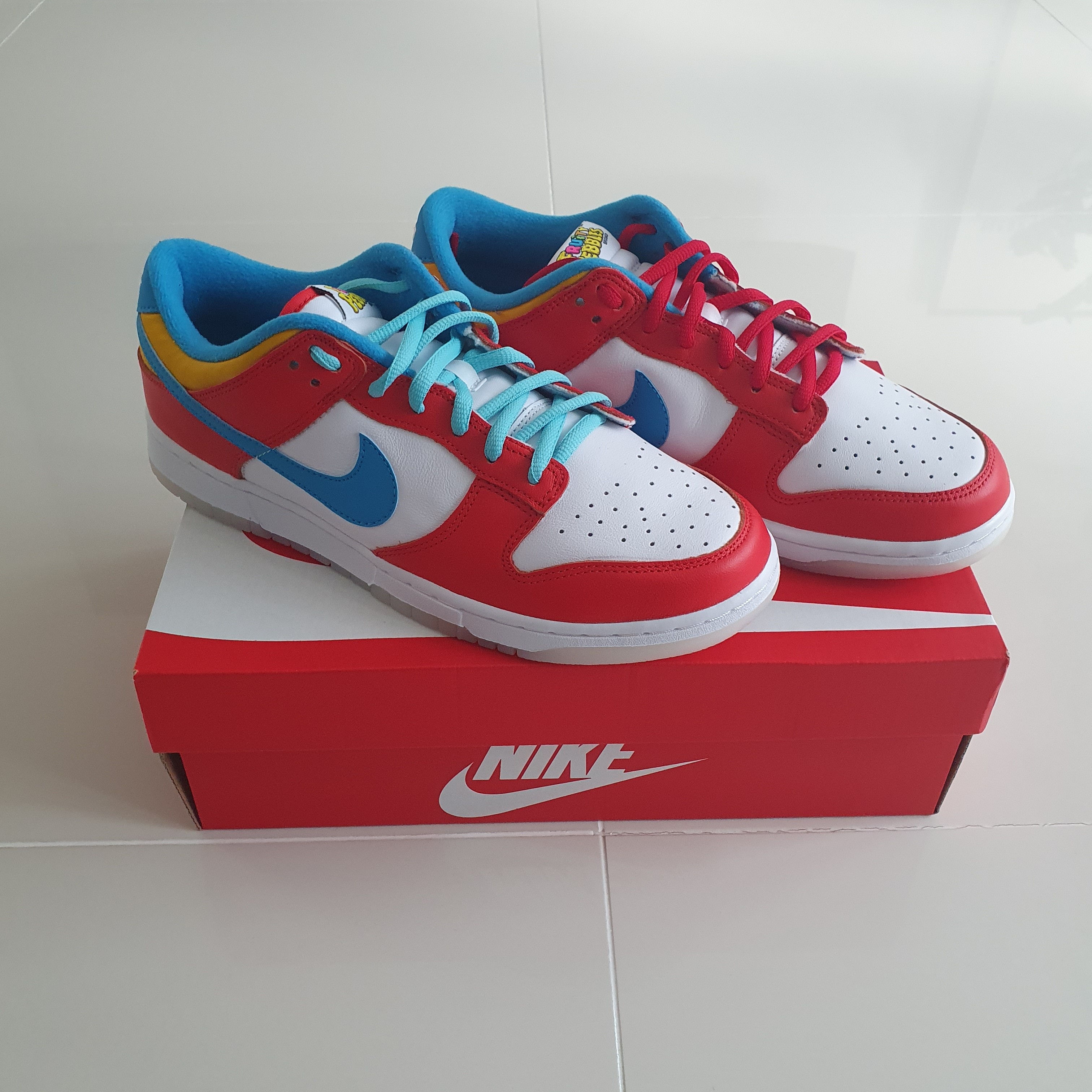 Nike x LeBron James x Fruity Pebbles Dunk Low QS Habanero Red 착용 스타일