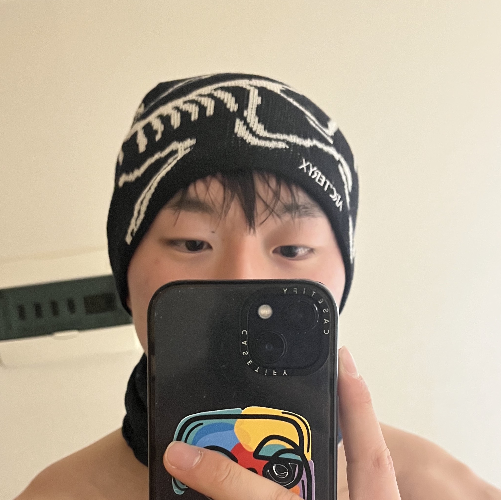 Arc'teryx Bird Head Toque Orca 착용 스타일