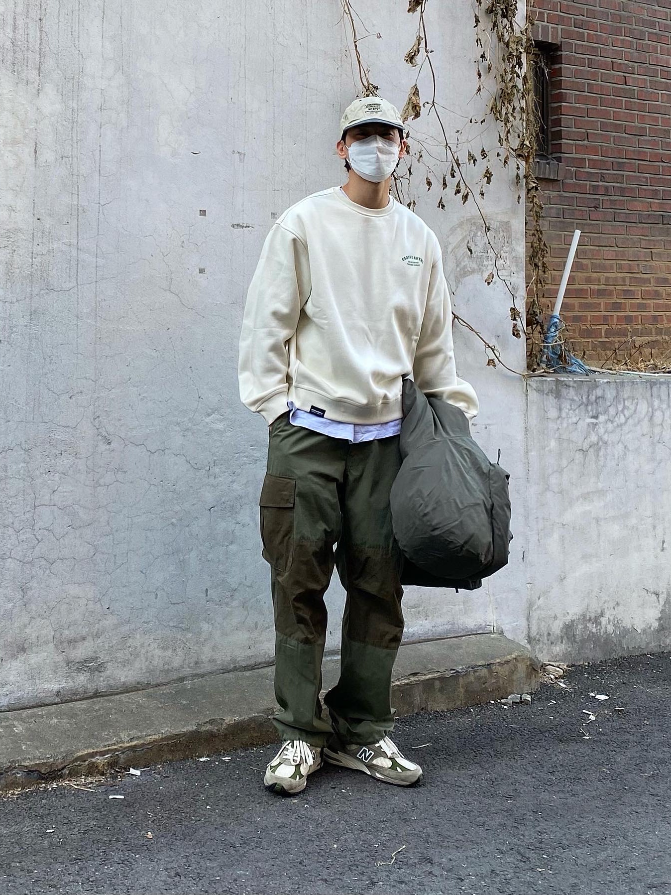 New Balance x Aime Leon Dore 991 Made in UK Grey 착용 스타일 - 1