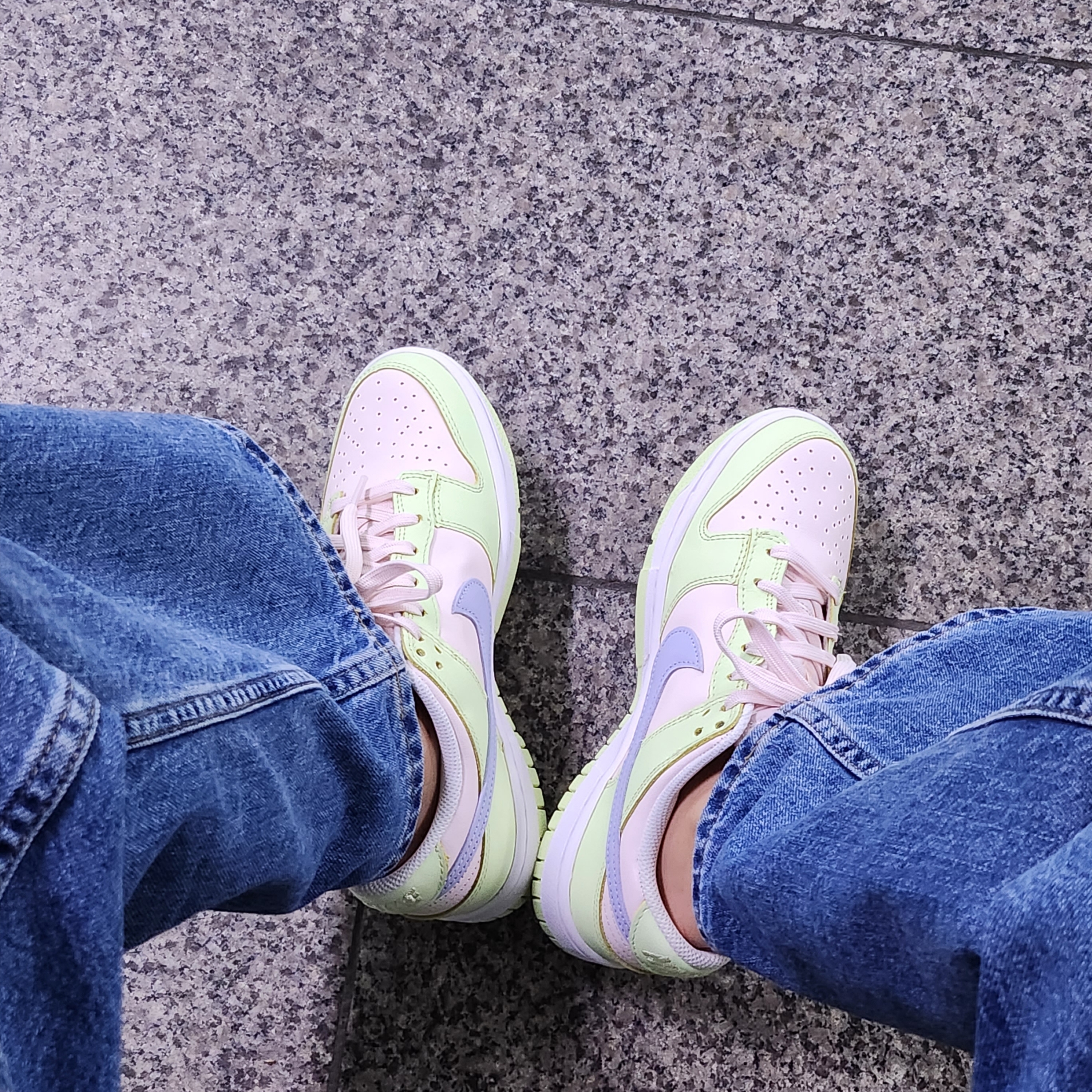 (W) Nike Dunk Low Light Soft Pink 착용 스타일