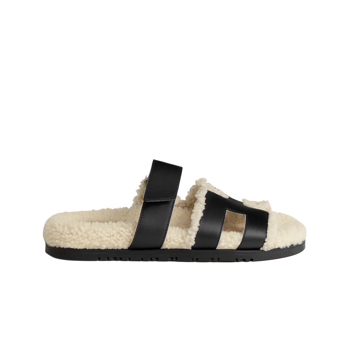 (W) 에르메스 시프레 샌들 카프스킨 울스킨 & 누아 에크류((W) Hermes Chypre Sandal Calfskin Woolskin & Noir Ecru)