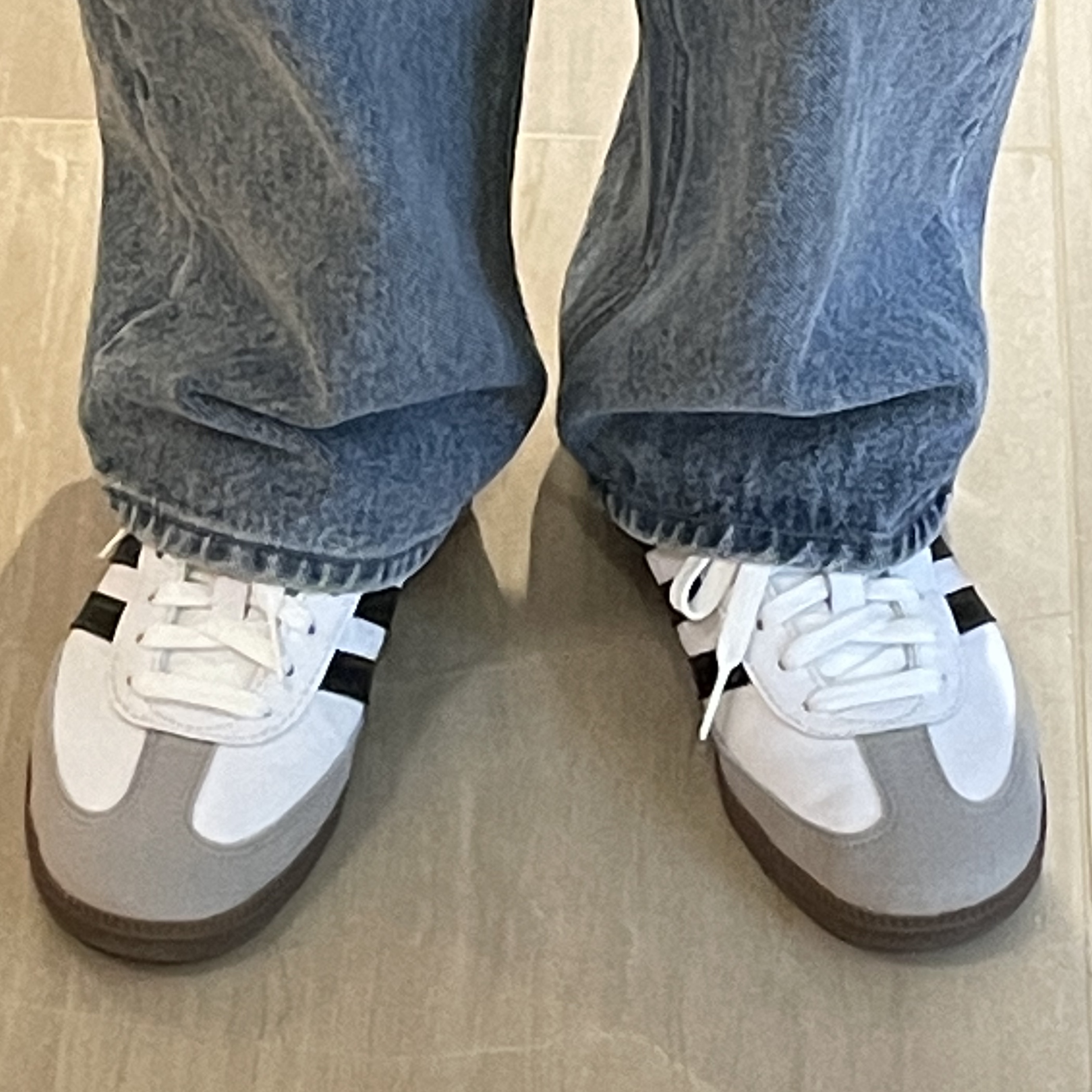 Adidas Samba Vegan White Black 착용 스타일