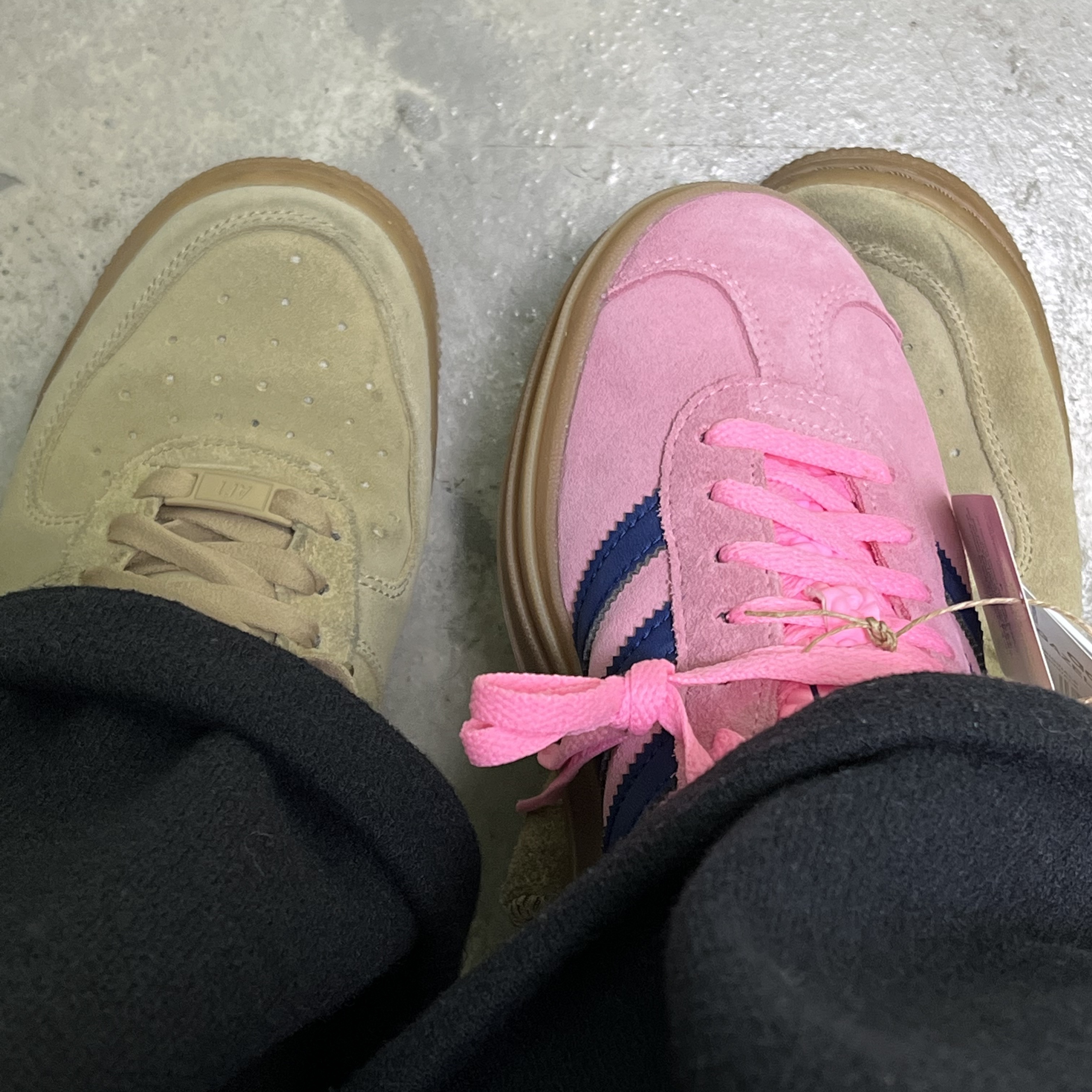 (W) Adidas Gazelle Bold Pink Glow Victory Blue 착용 스타일