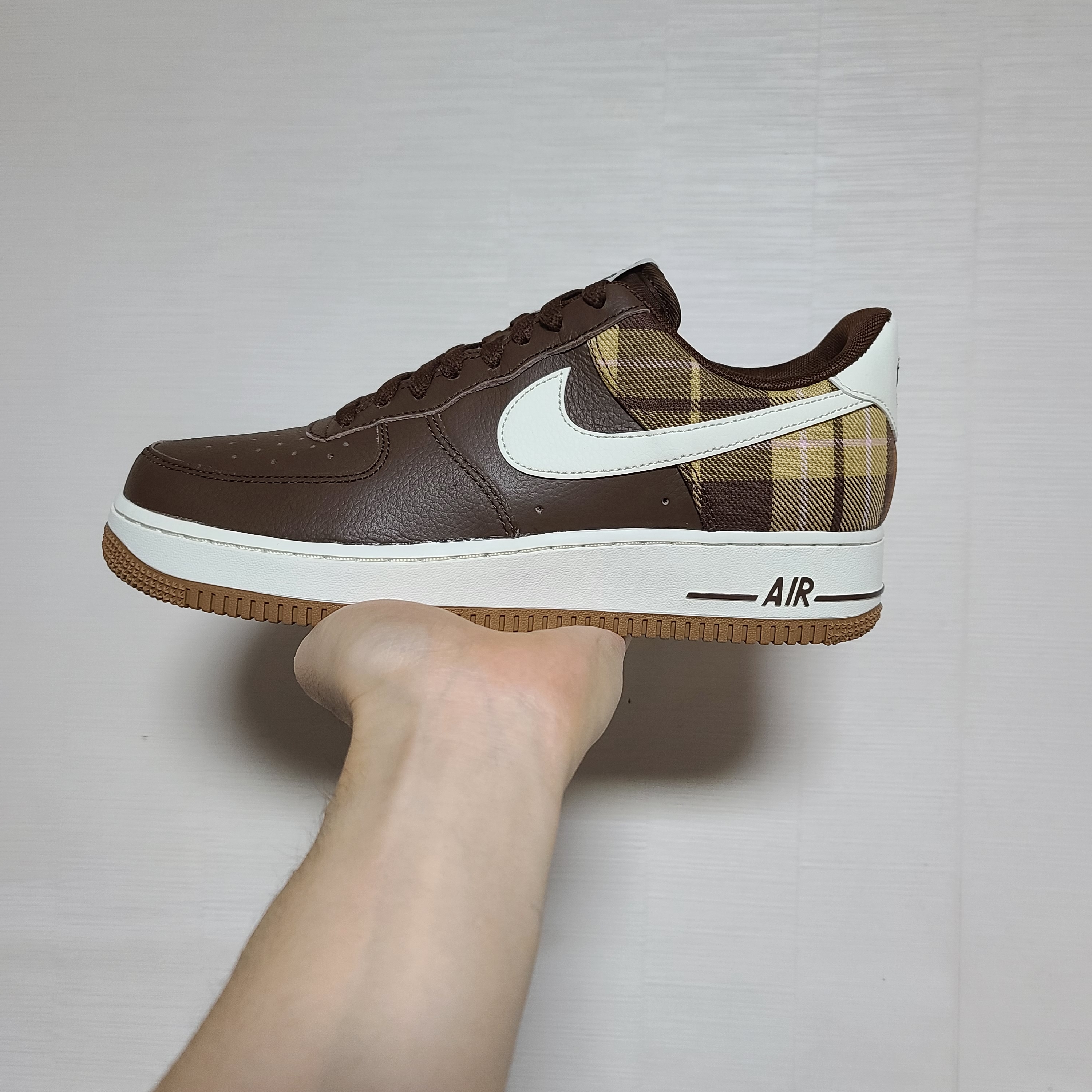Nike Air Force 1 '07 LX Cacao Wow 착용 스타일 - 3