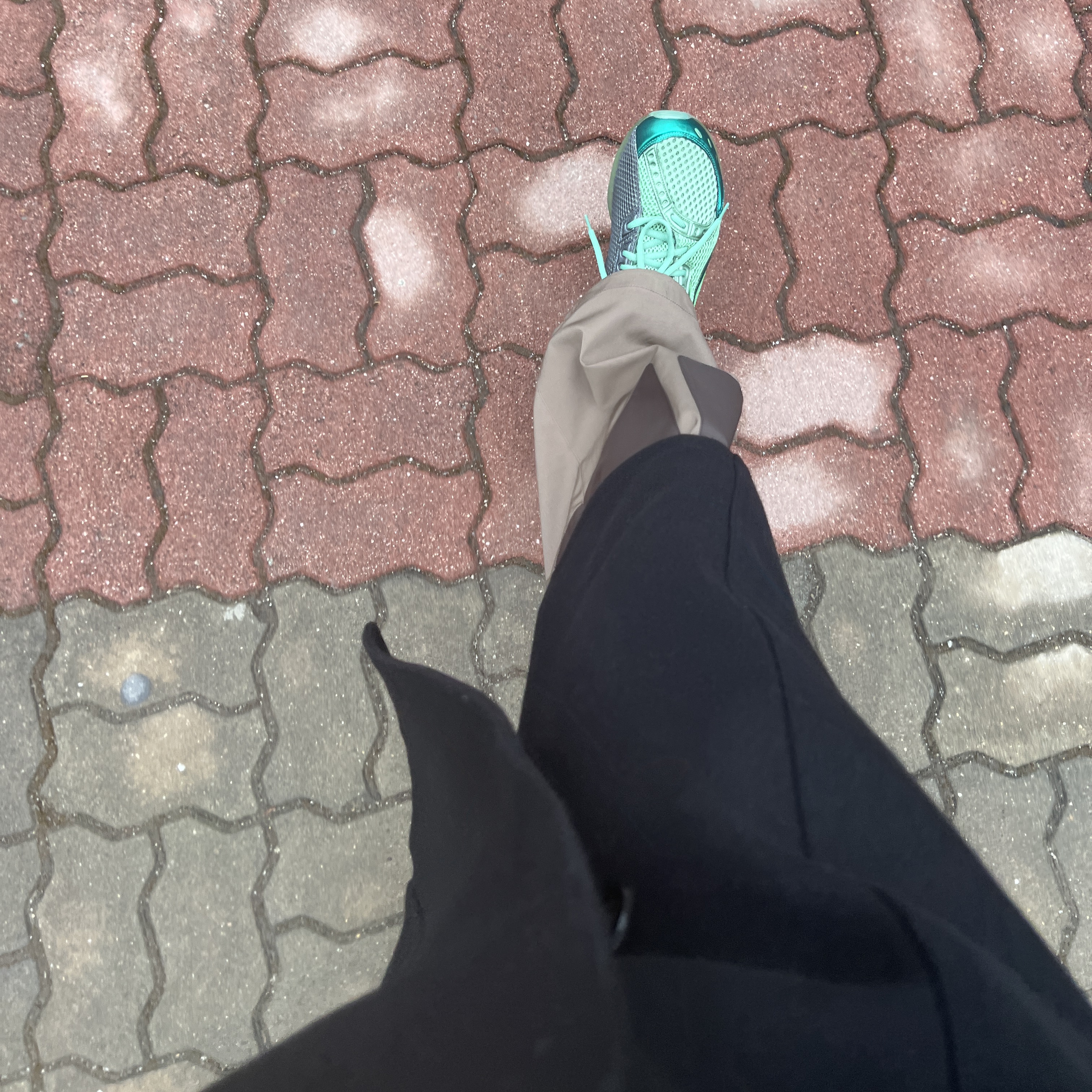 Asics x Kiko Kostadinov Gel Sokat Infinity Green 착용 스타일 - 2