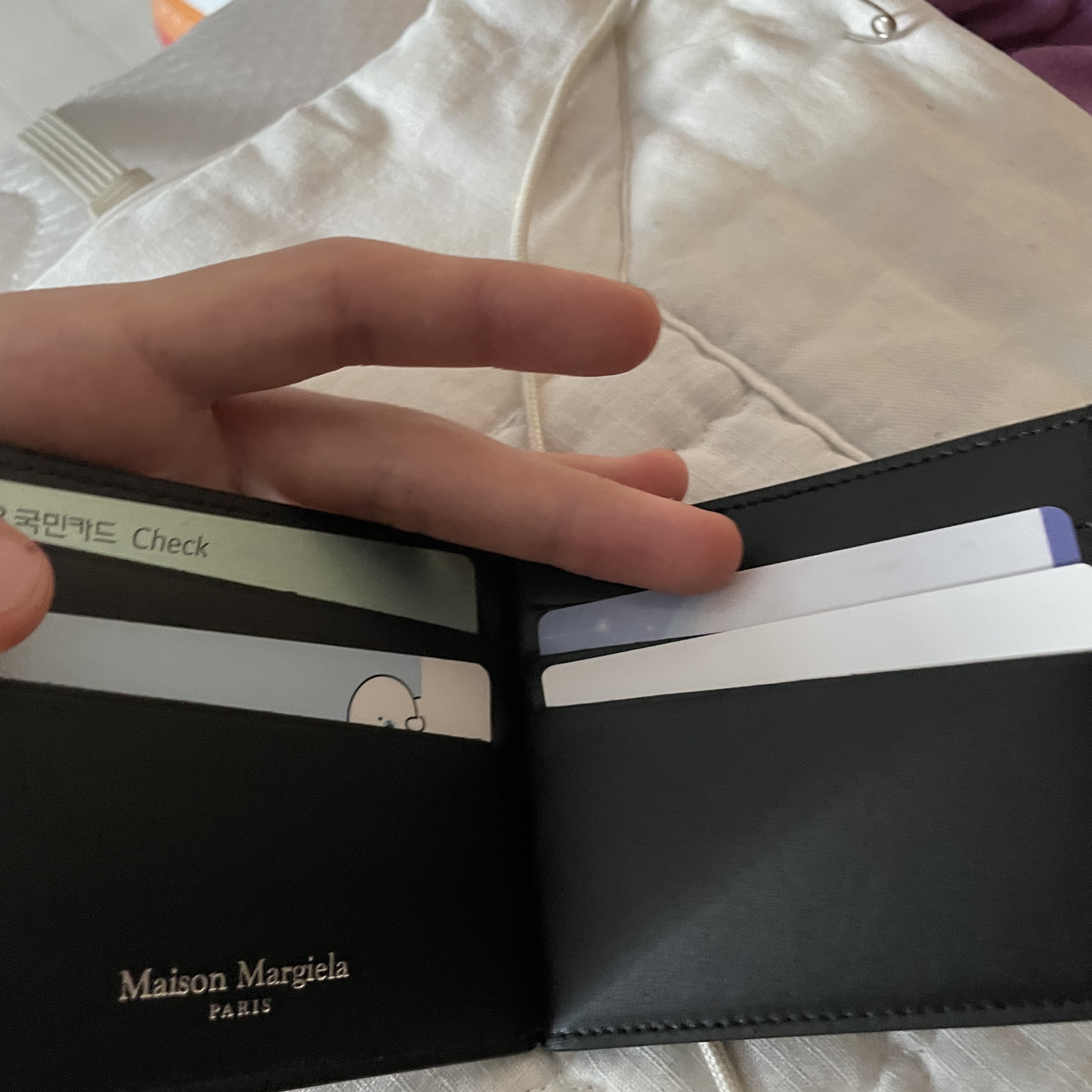 Maison Margiela Tri-Fold Money Clip Wallet Black 착용 스타일 - 4