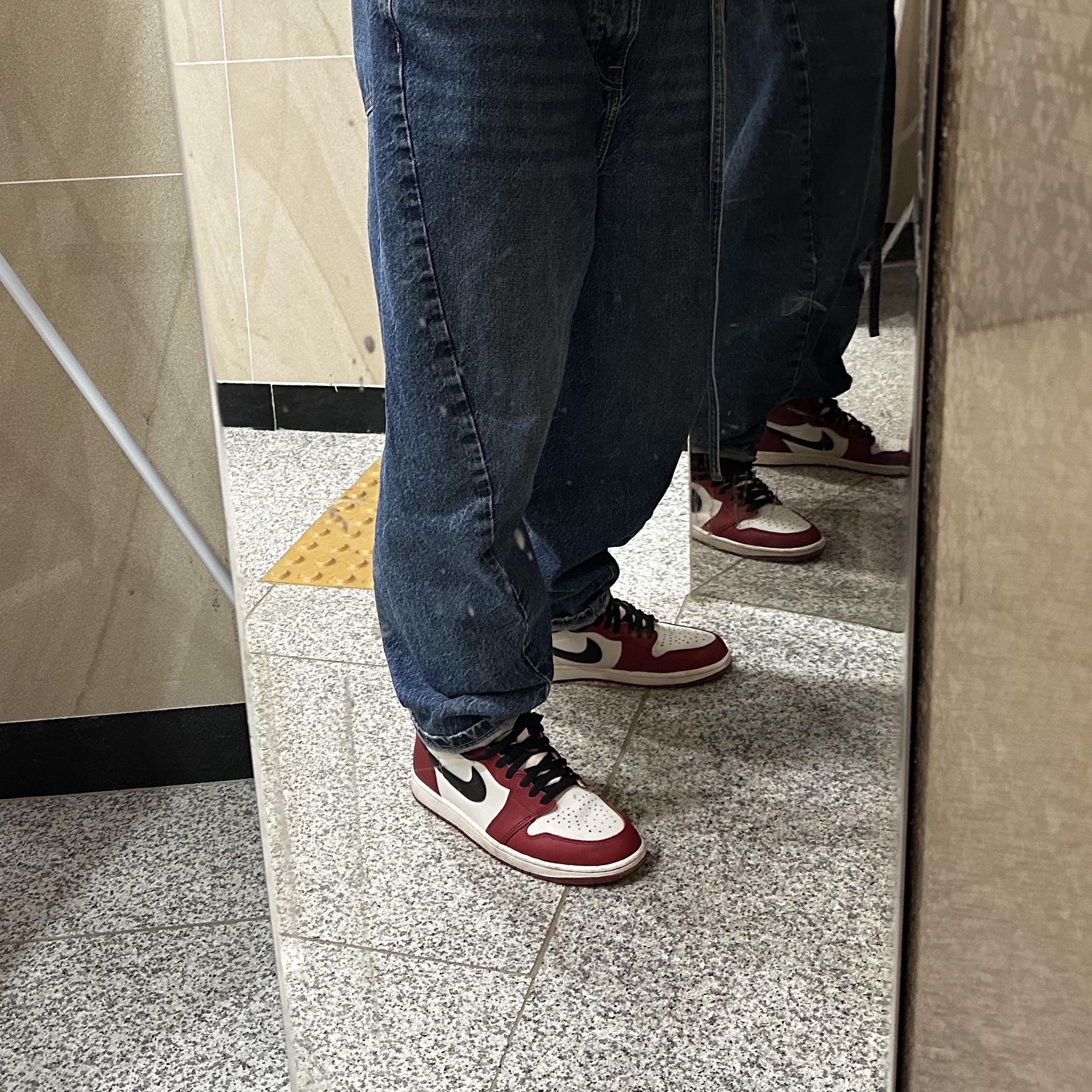 Jordan 1 Retro High OG Chicago 2022 착용 스타일