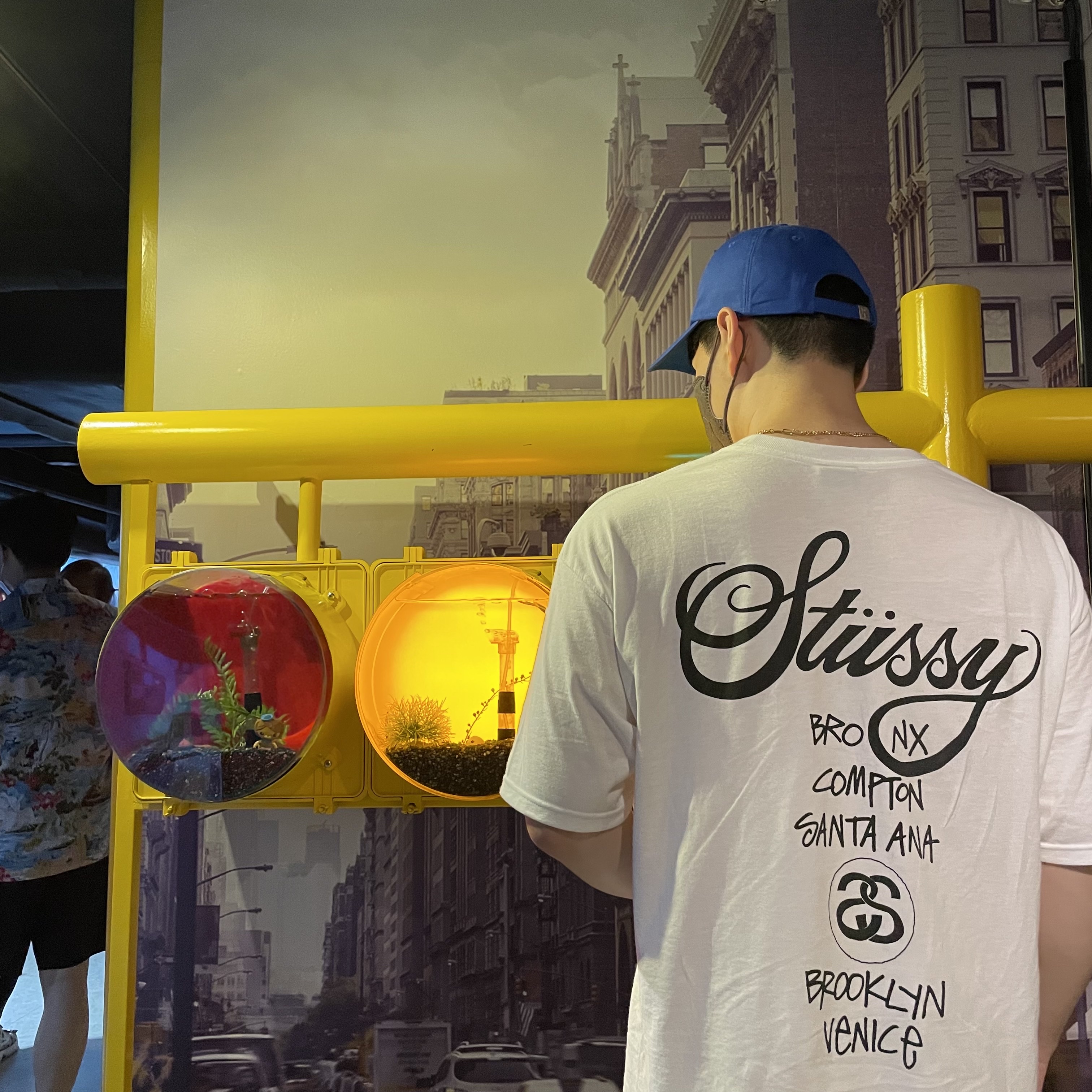 Stussy World Tour T-Shirt White 착용 스타일