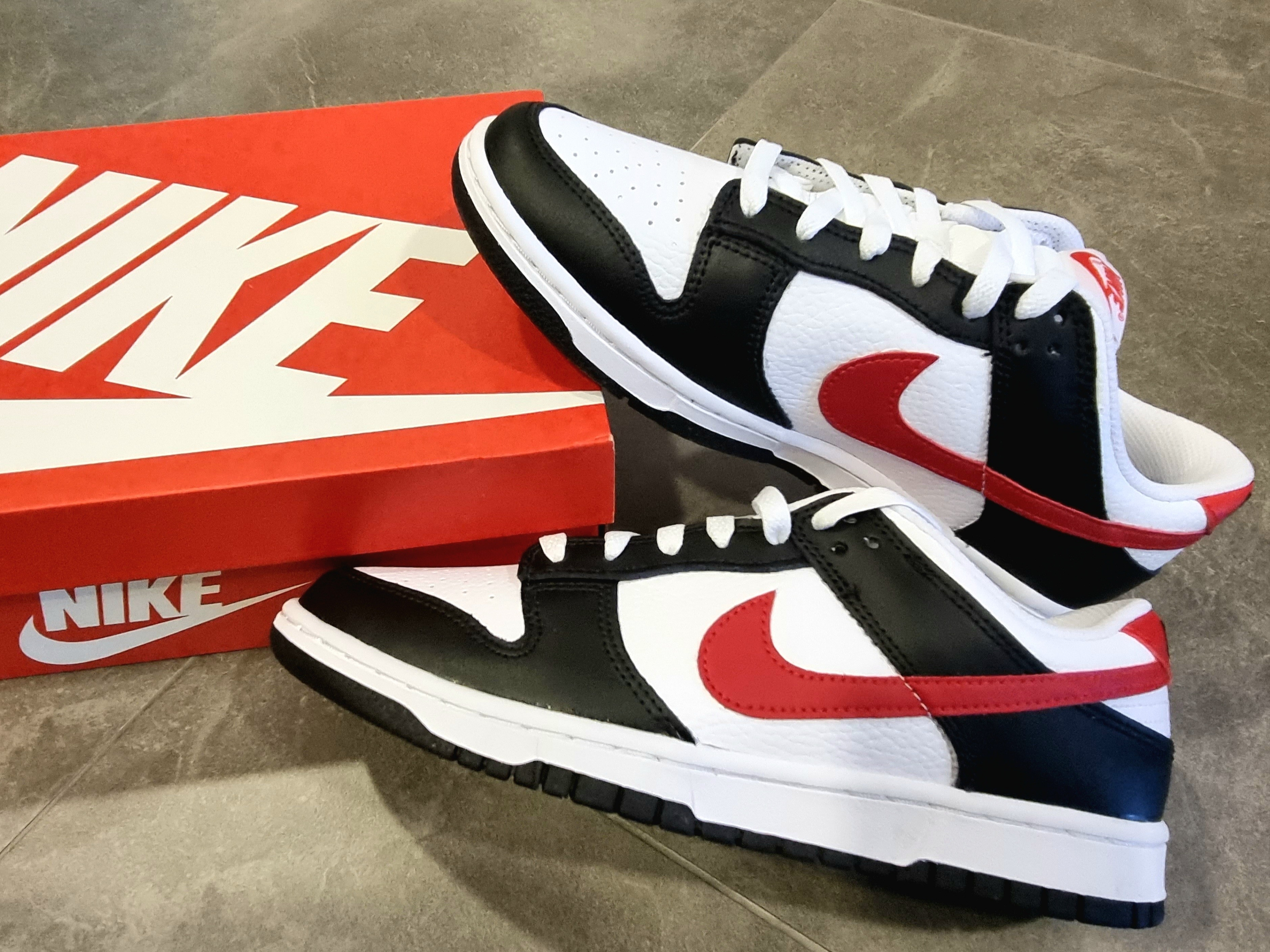 Nike Dunk Low Retro Black University Red 착용 스타일 - 5