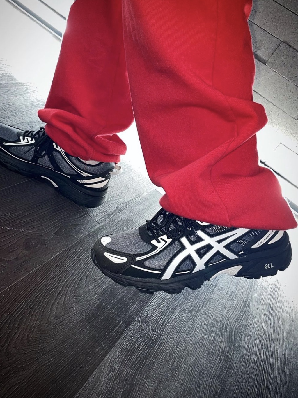 Asics Gel-Venture 6 Carrier Grey 착용 스타일 - 3
