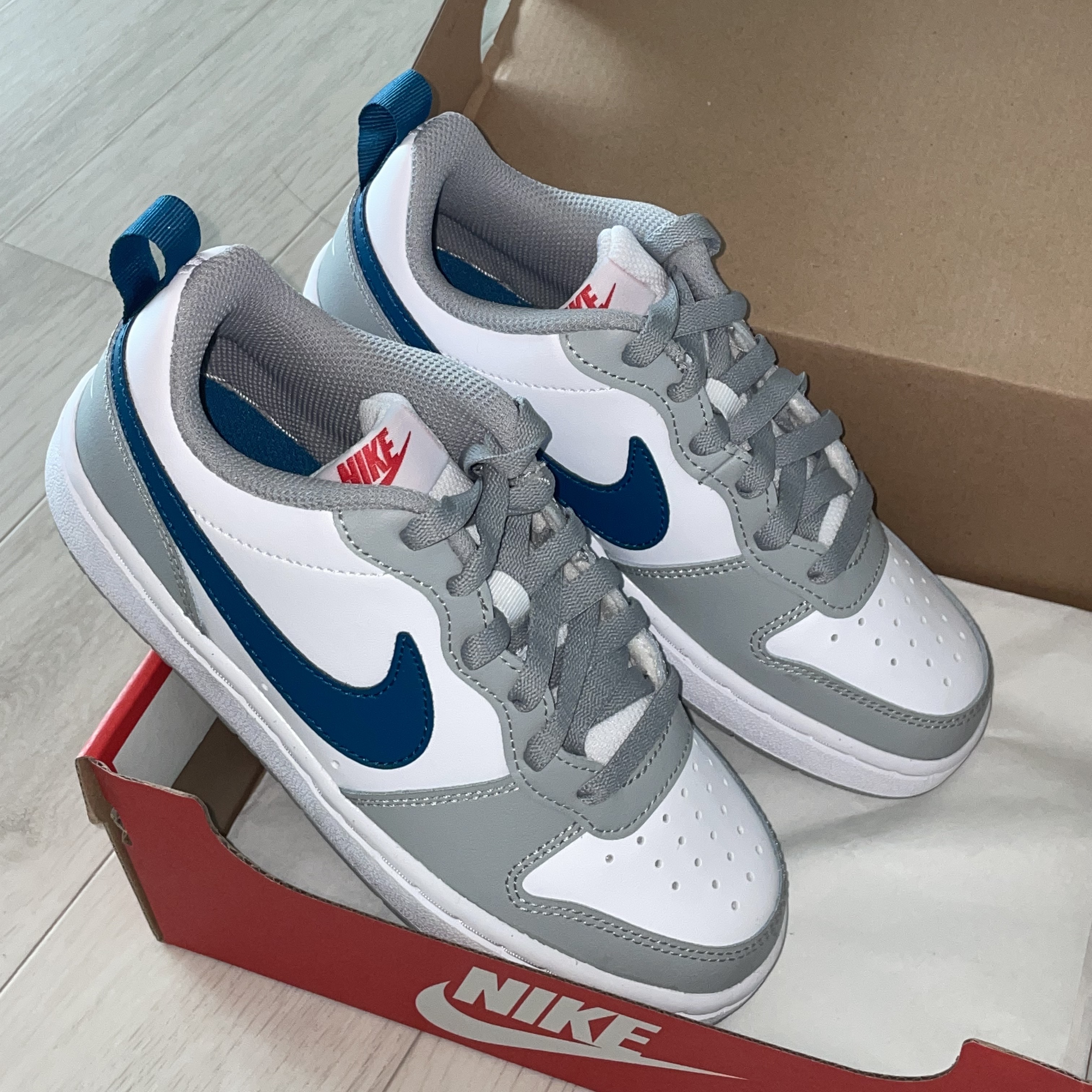 (GS) Nike Court Borough Low 2 Light Smoke Grey 착용 스타일